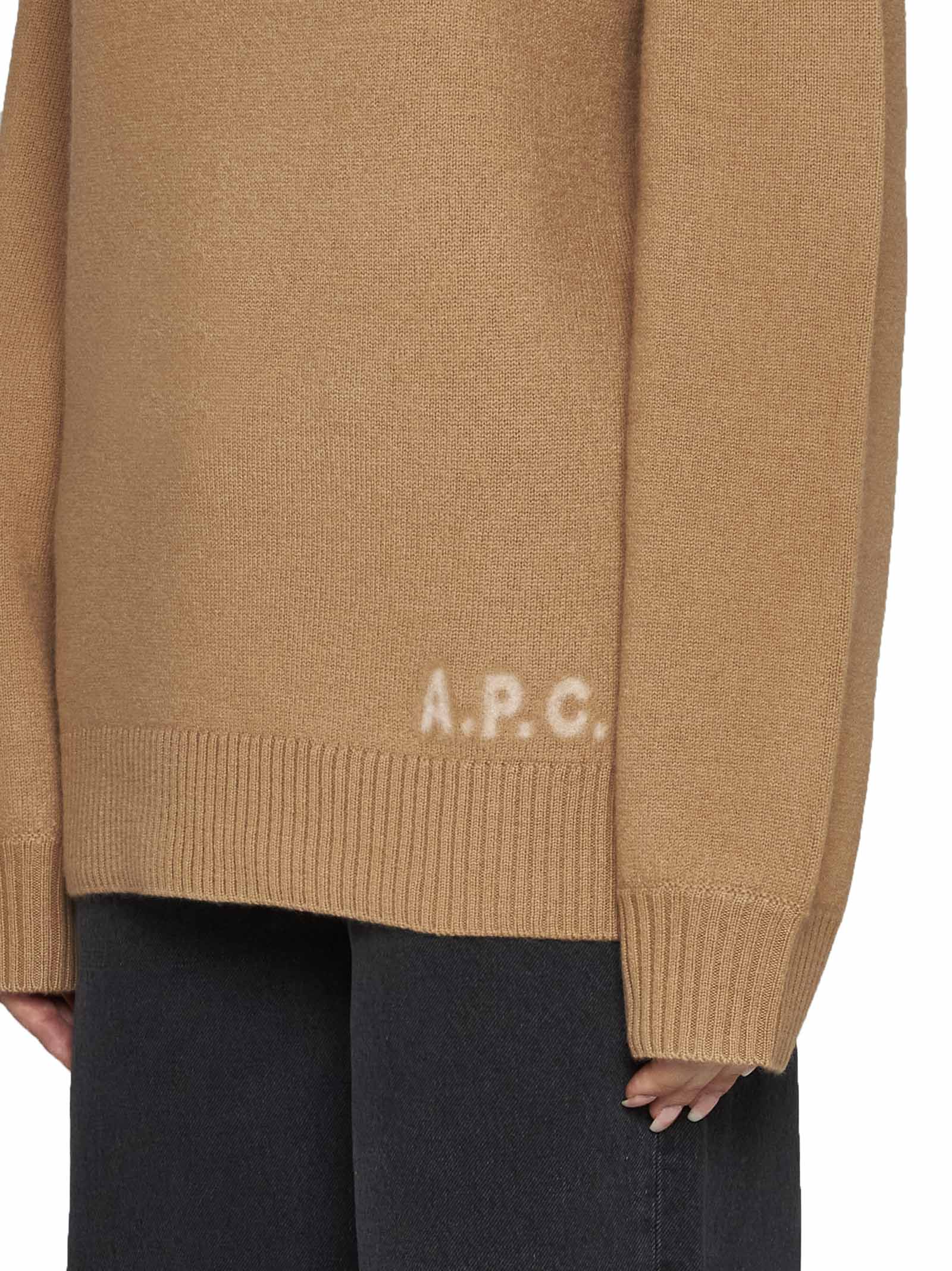Apc Walter Virgin Wool Turtleneck Sweater In Camel