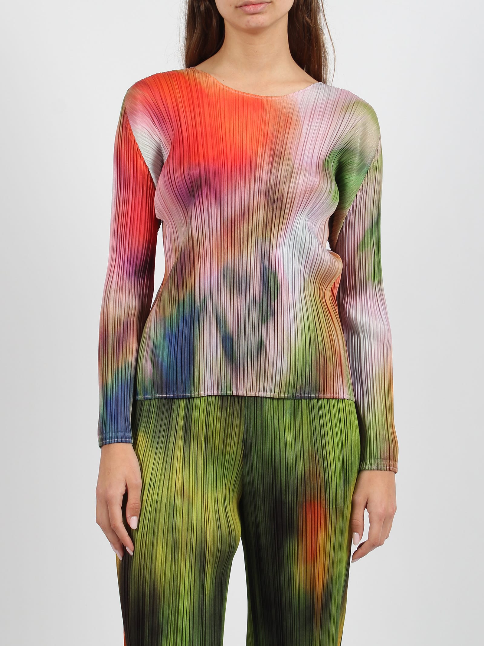 Shop Issey Miyake Turnip & Spinach Top In Multicolour