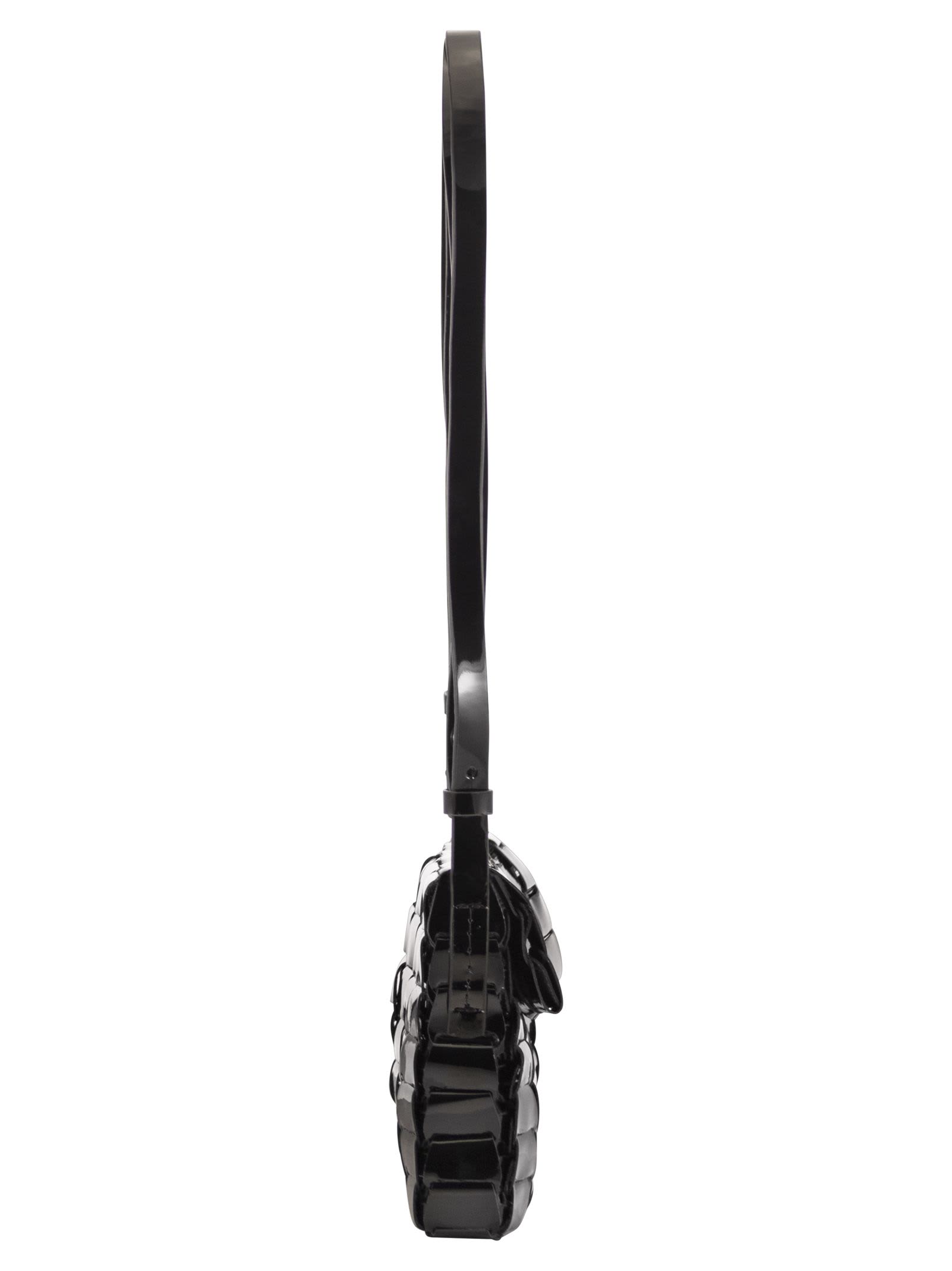 Dragon Diffusion Leather Woven Shoulder Bag In Black