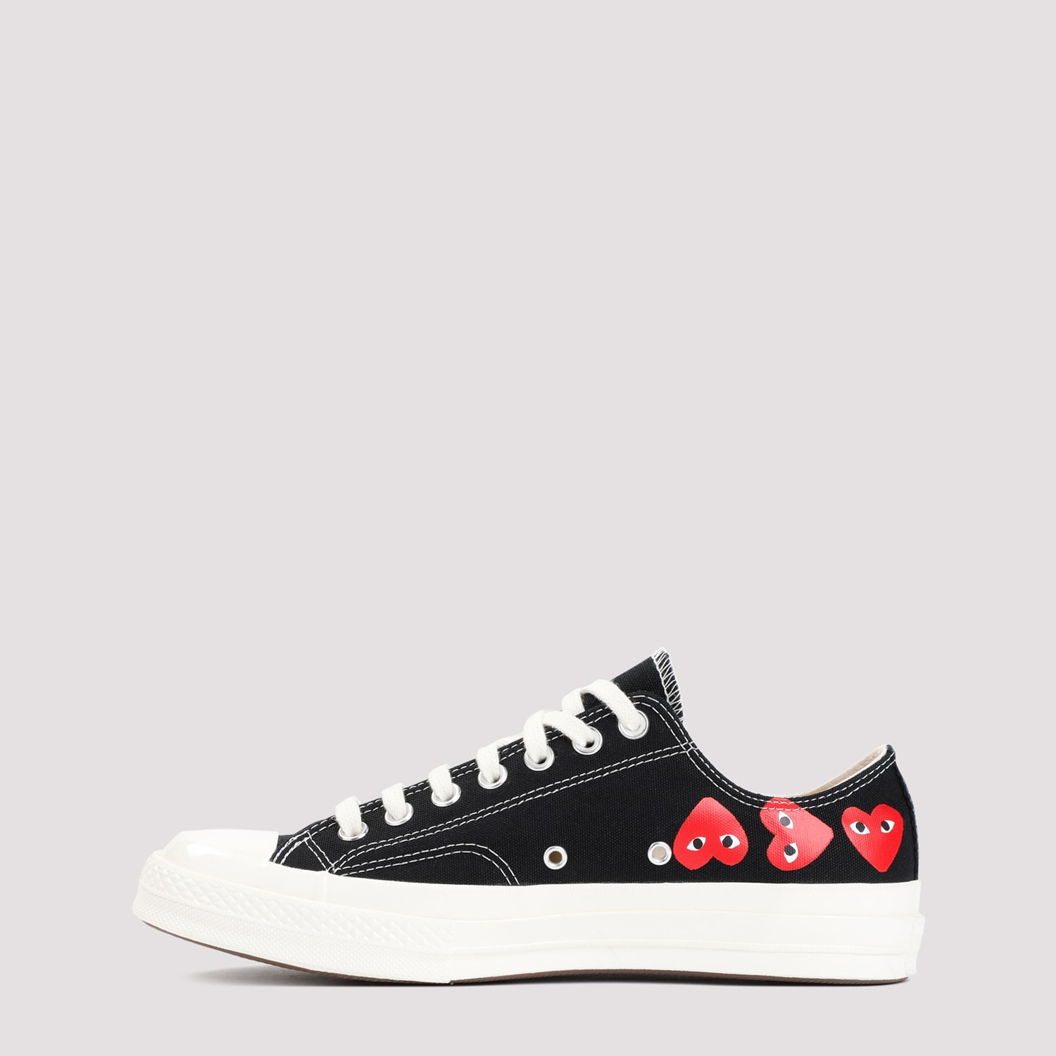 Comme Des Garçons Play Comme Des Garçonsplay Multi Heart Low Top Sneakers In Black