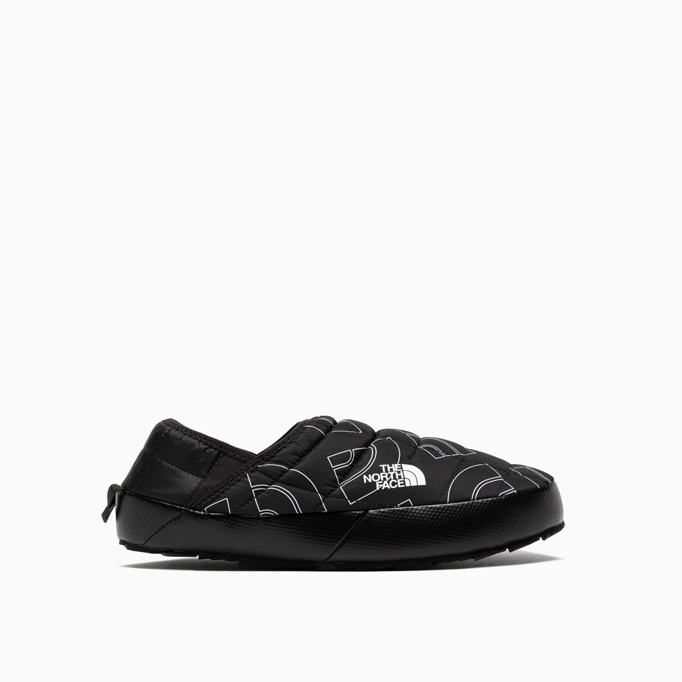 The North Face Thermoball Traction Mule V Slippers In Black