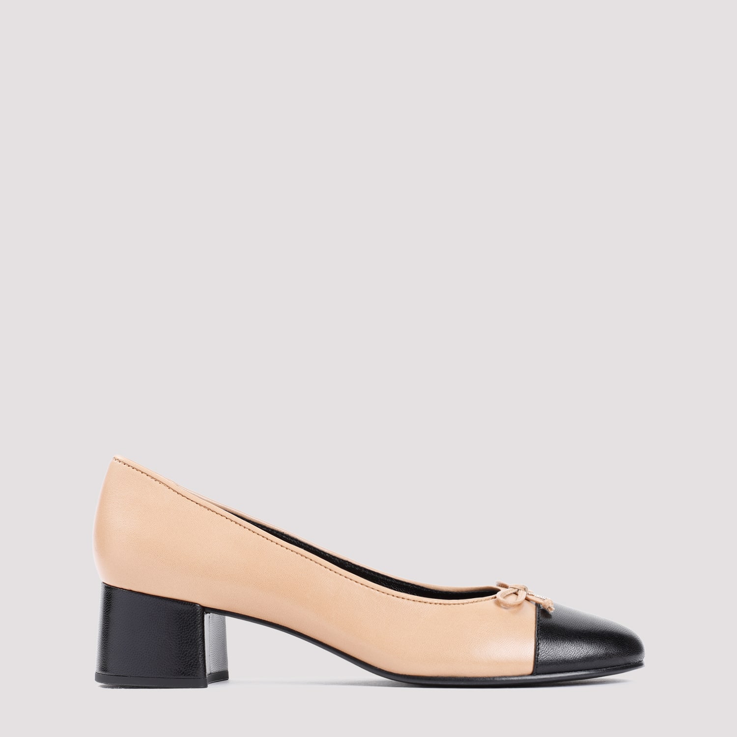 Shop Tory Burch Bow Pump In Ginger Shortbread