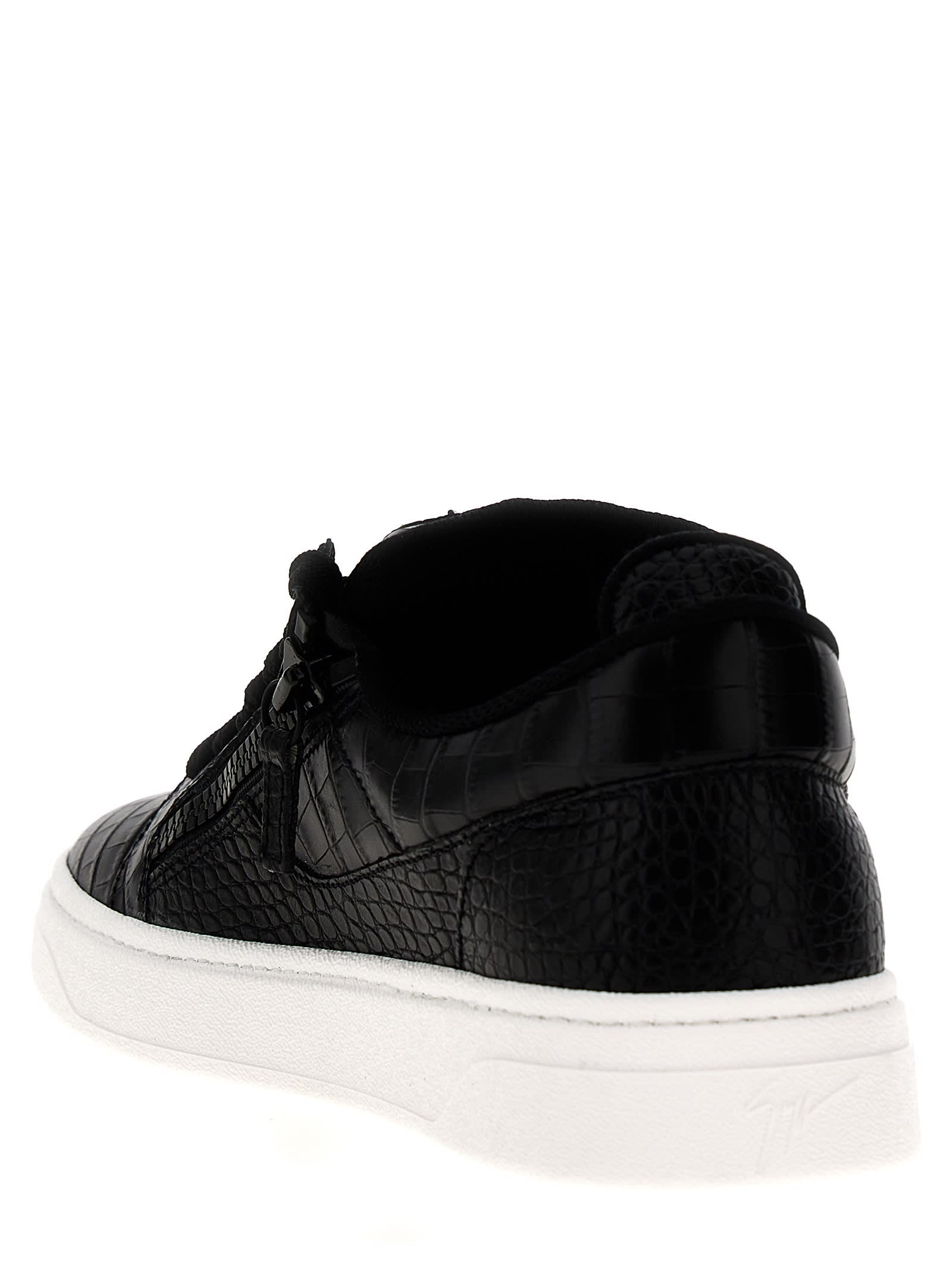 Shop Giuseppe Zanotti Gz94 Sneakers In White/black