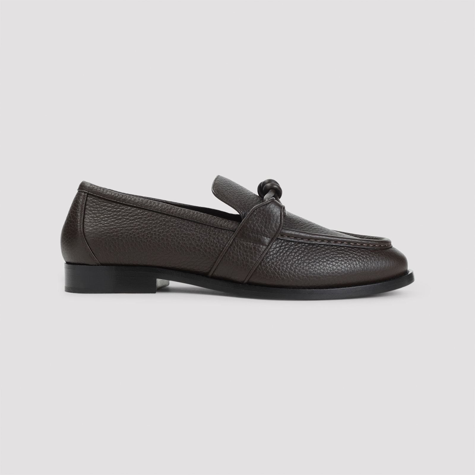 Bottega Veneta Knot Detail Round Toe Textured Leather Loafers In Brown