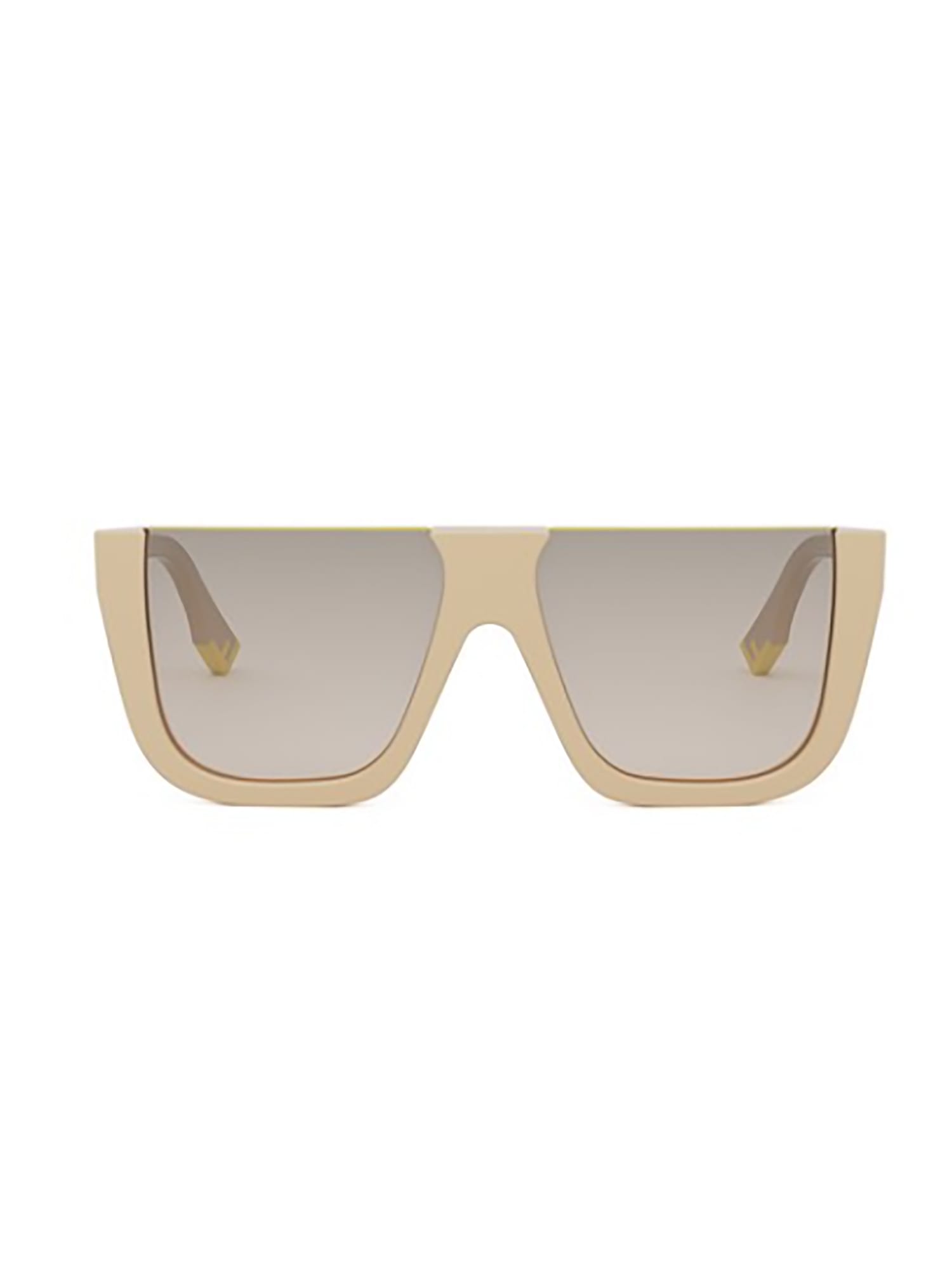 Shop Fendi Fe40136i Sunglasses