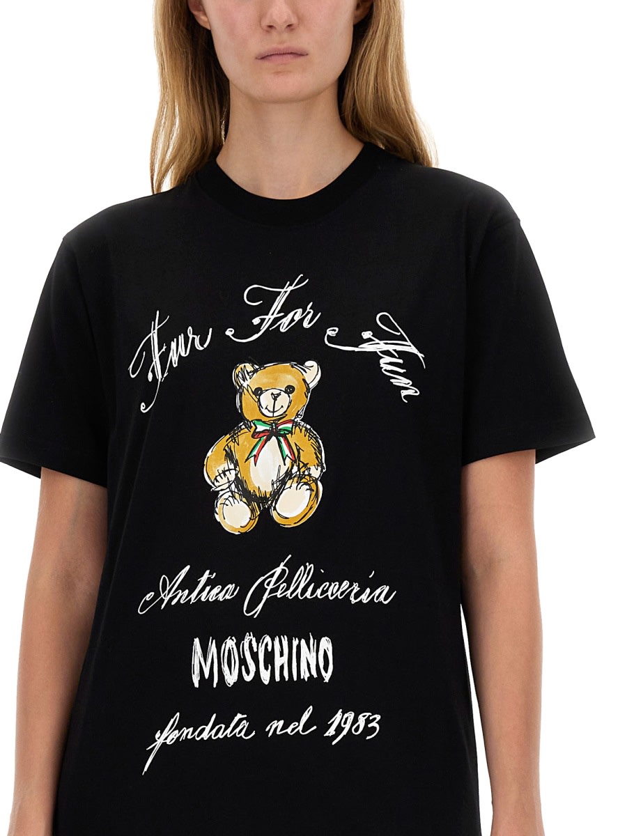 Shop Moschino T-shirt With Logo In Black