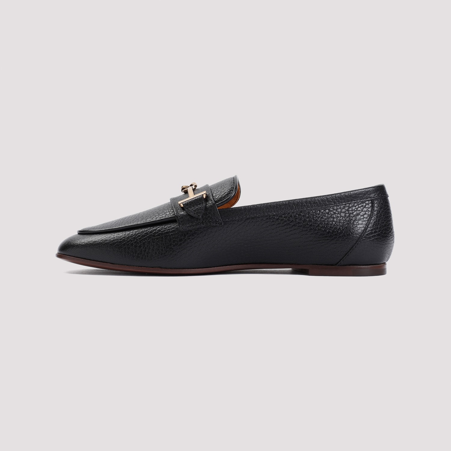 Shop Tod's T Ring Loafers In Nero