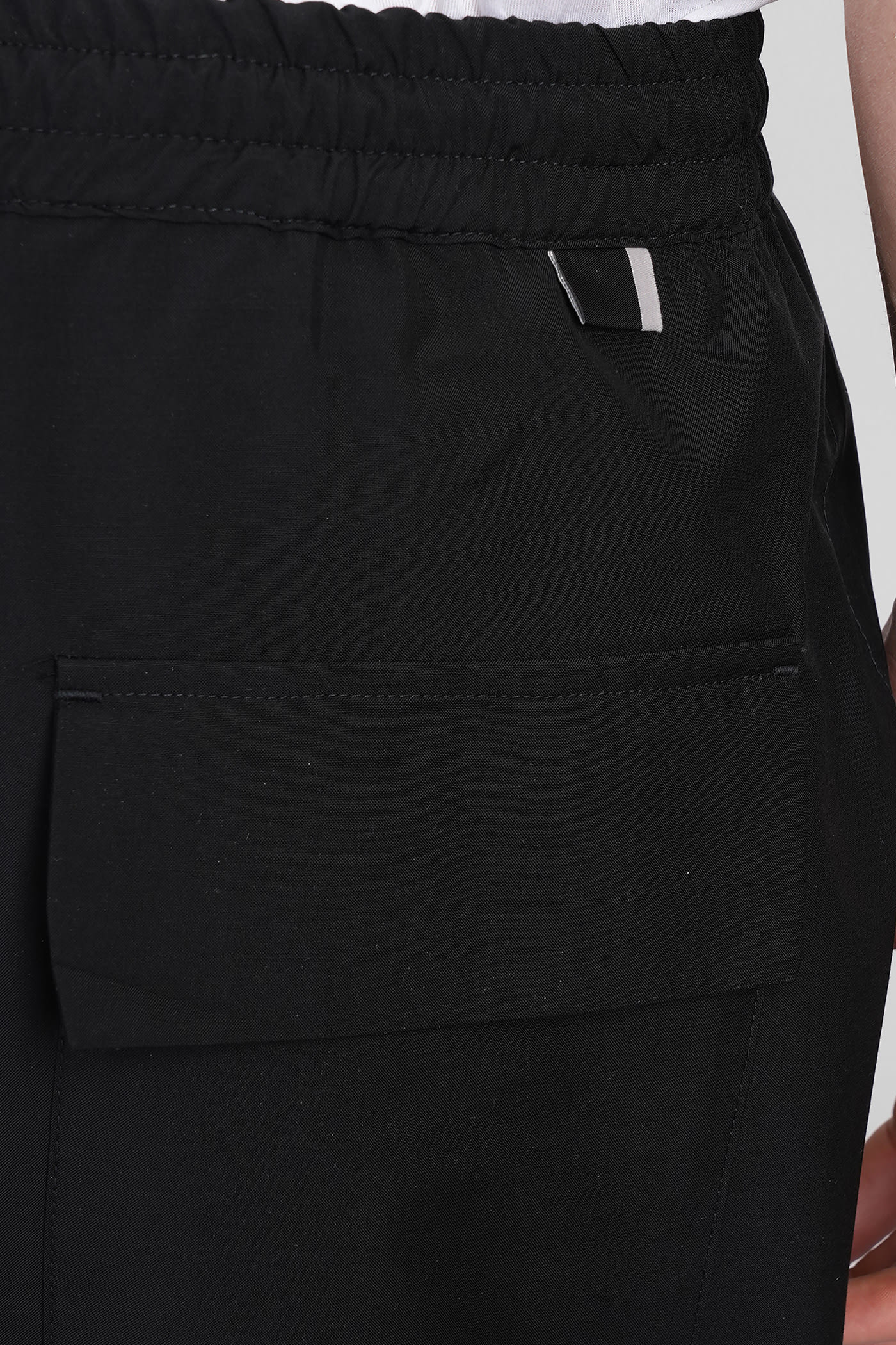 Low Brand George Pants In Black Wool In Black