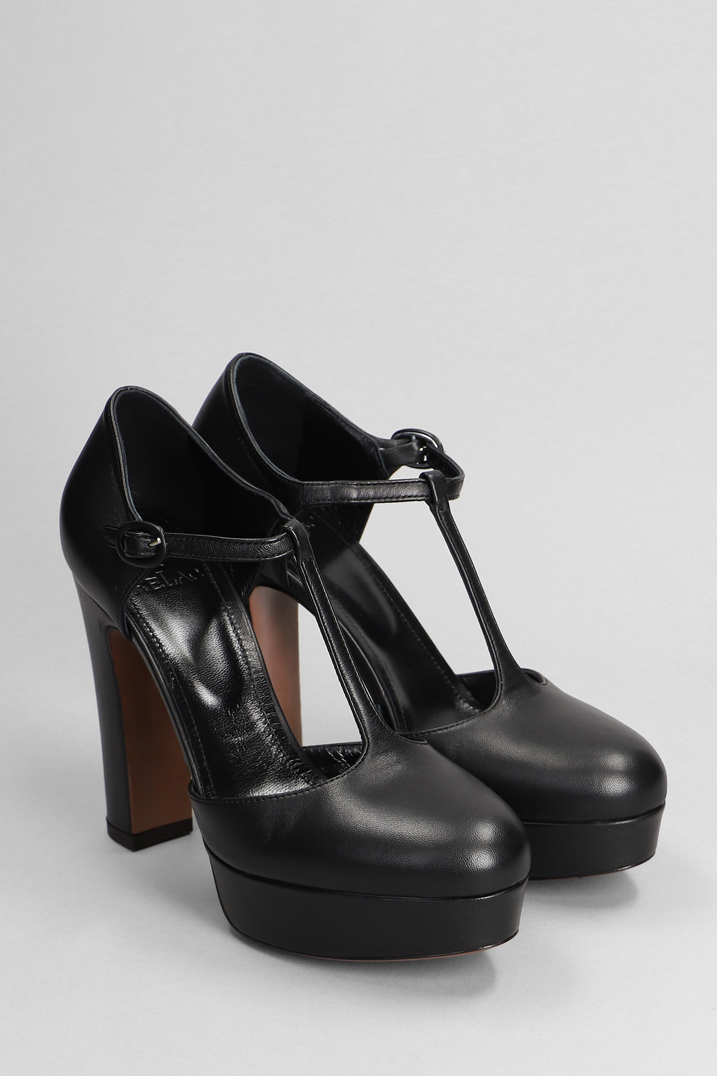 Shop Relac Pumps In Black Leather In Antracite
