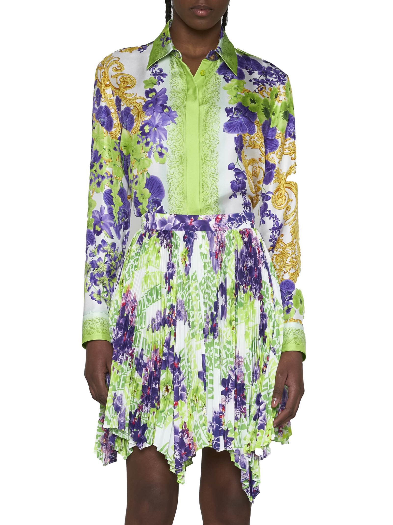 Versace Logo Orchid-print Pleated Asymmetric Skirt In Bianco Verde