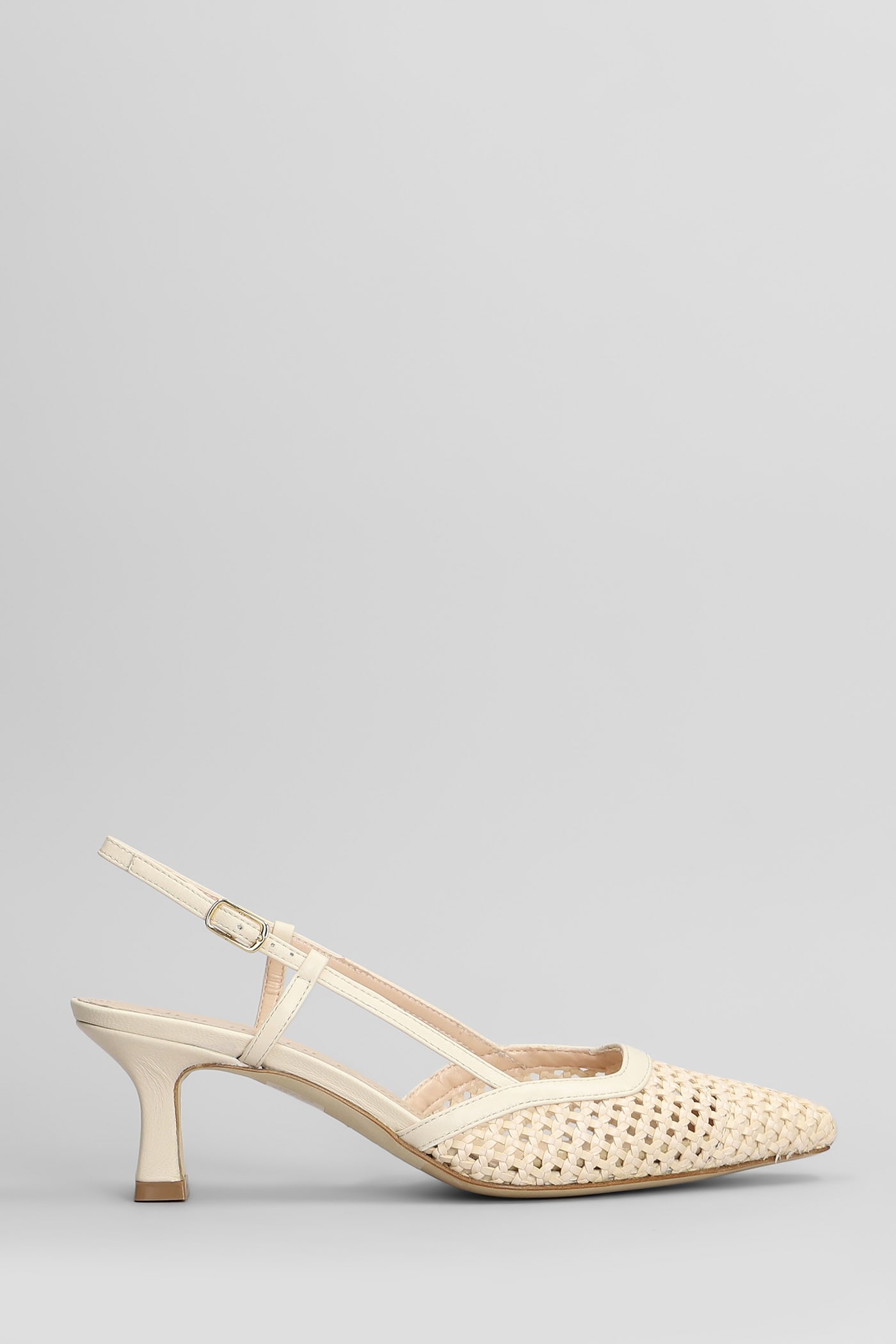 Pumps In Beige Leather