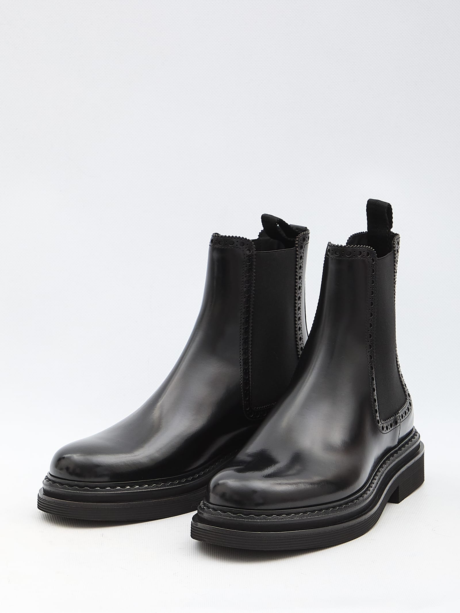 Dolce & Gabbana Brushed Leather Chelsea Boots In Black