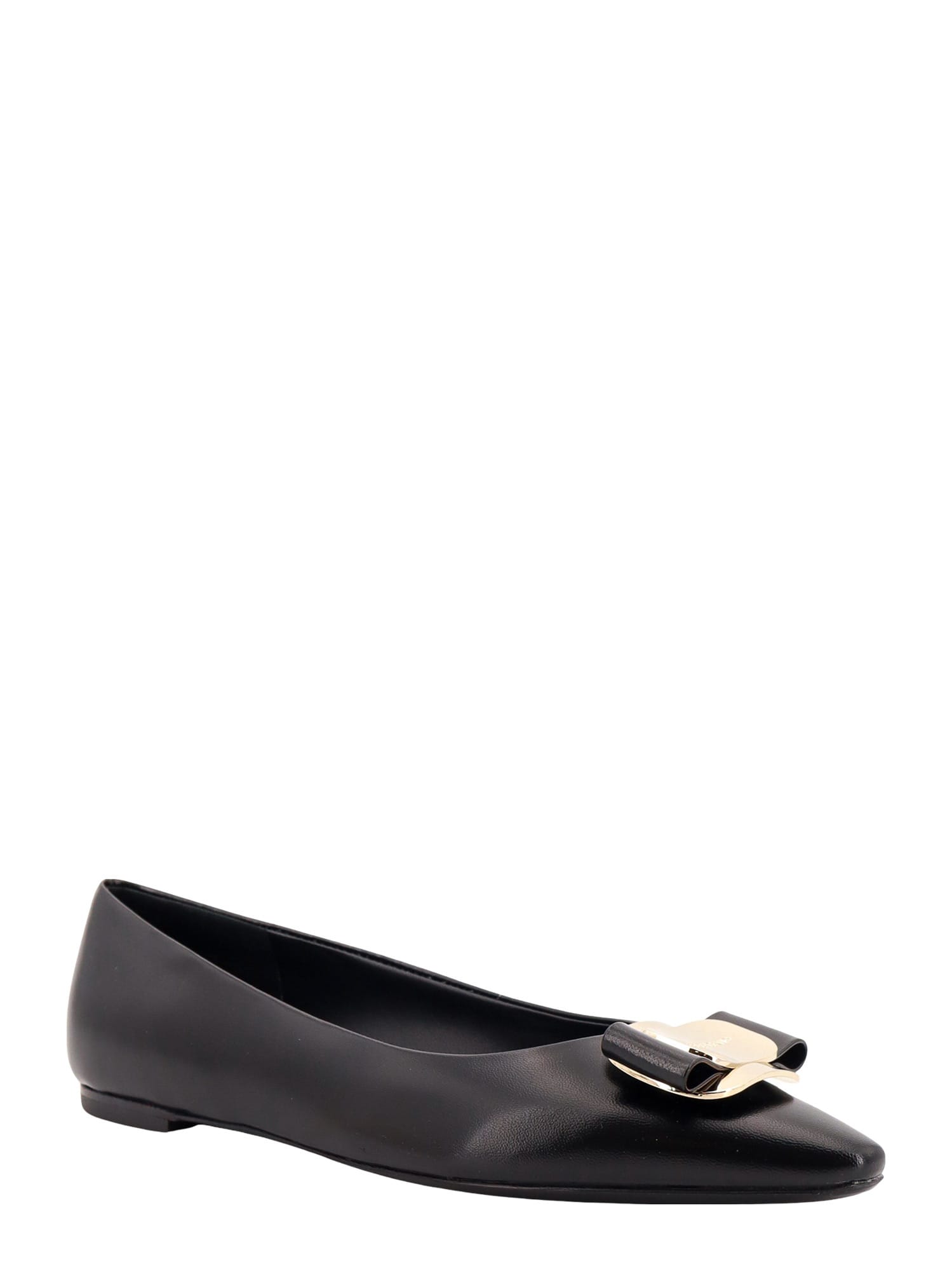 Ferragamo Varina Bow-embellished Patent-leather Ballet Flats In Black
