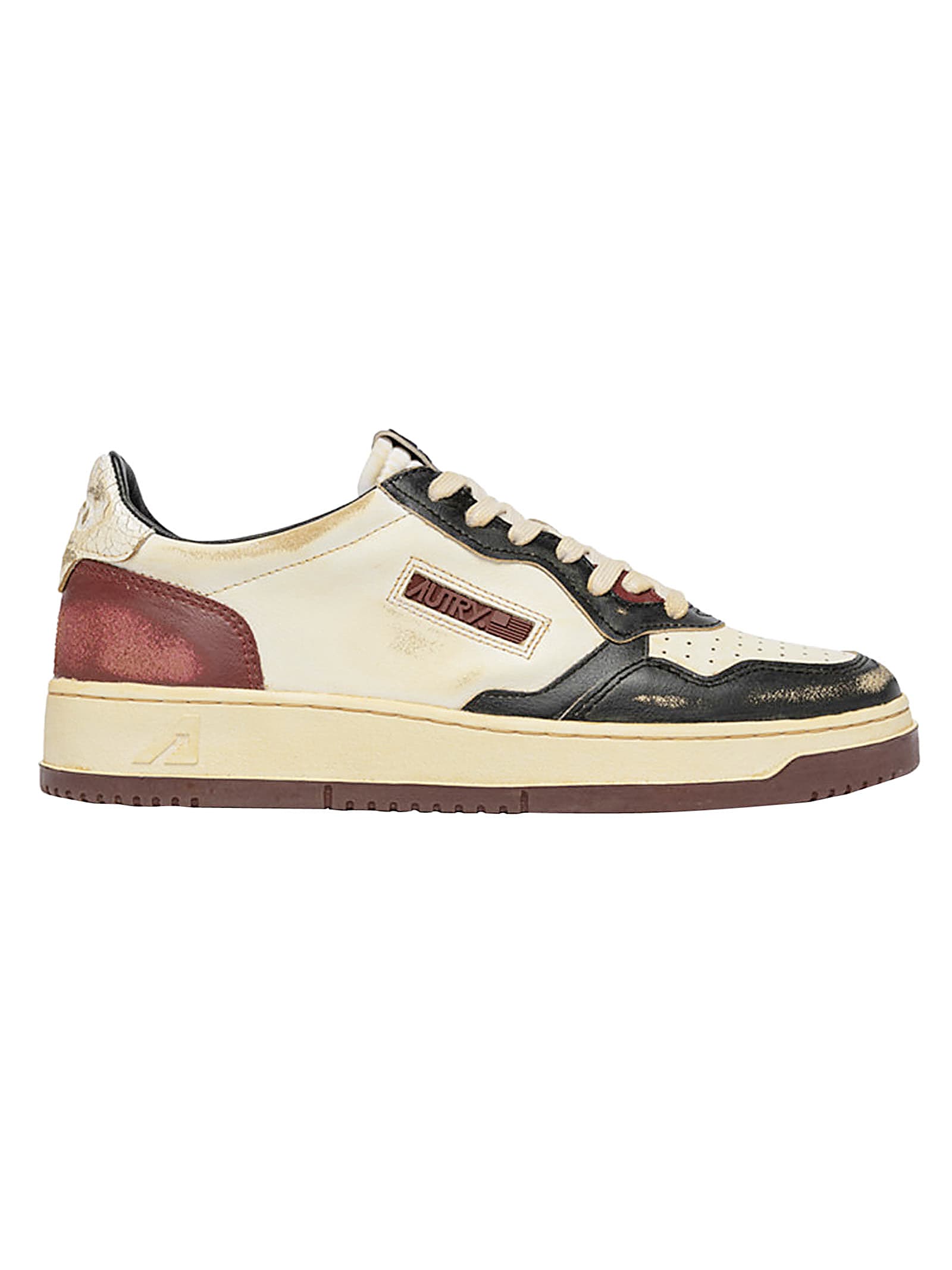 Shop Autry Super Vintage Low Sneakers In Beicrack Leat Blk Syrah