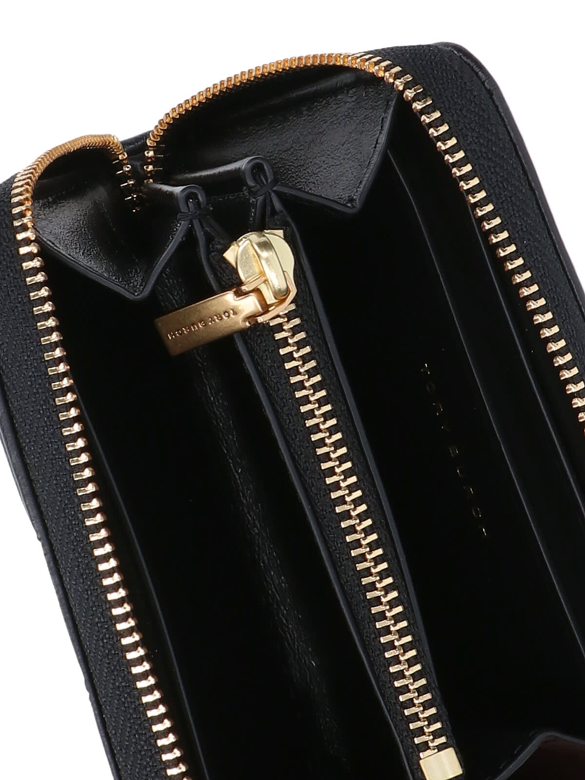 Tory Burch Small Kira Diamond Quilt Zip-around Wallet In Black