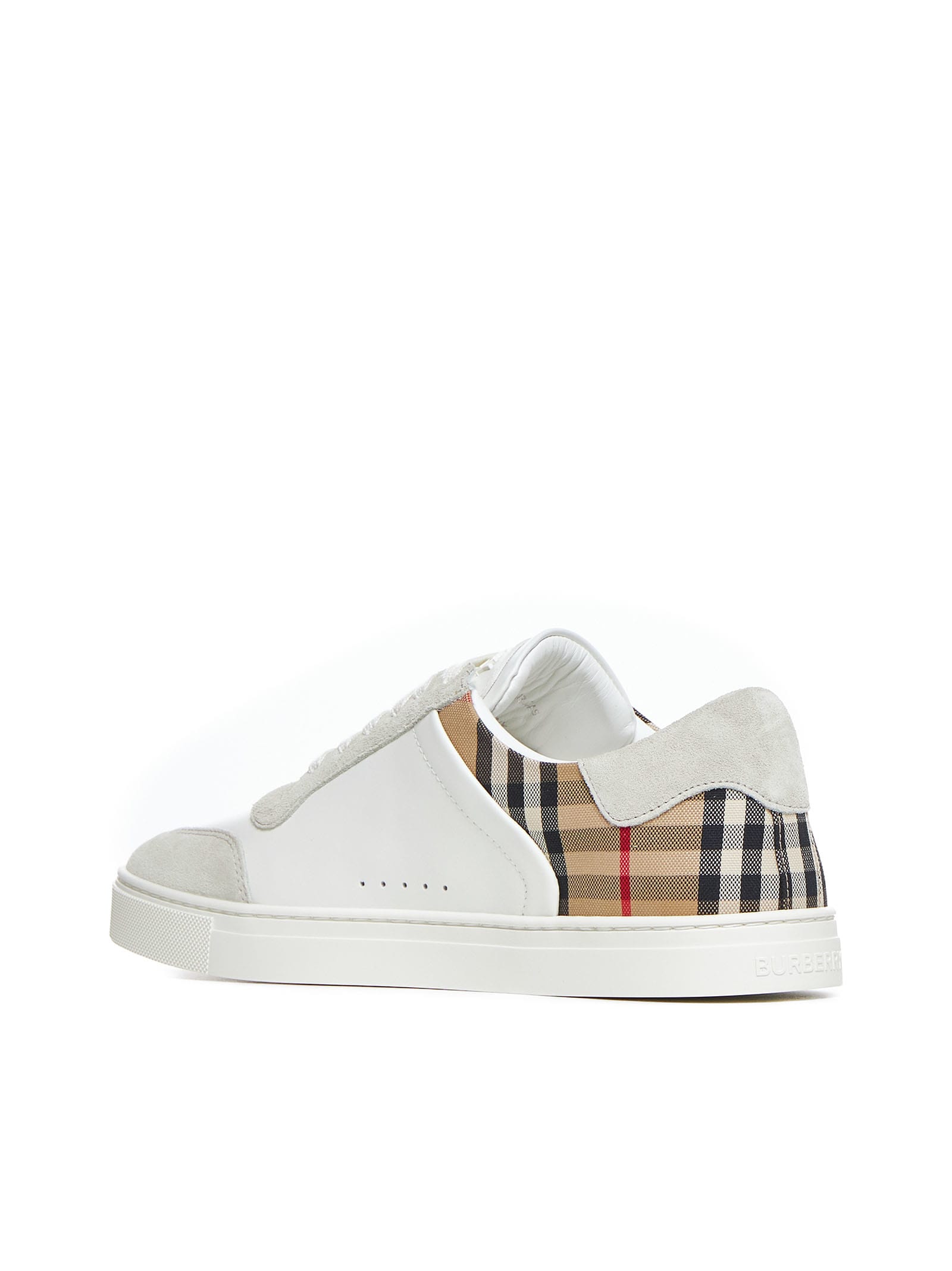 Shop Burberry Sneakers In Ntwht/arbeige Ip Chk