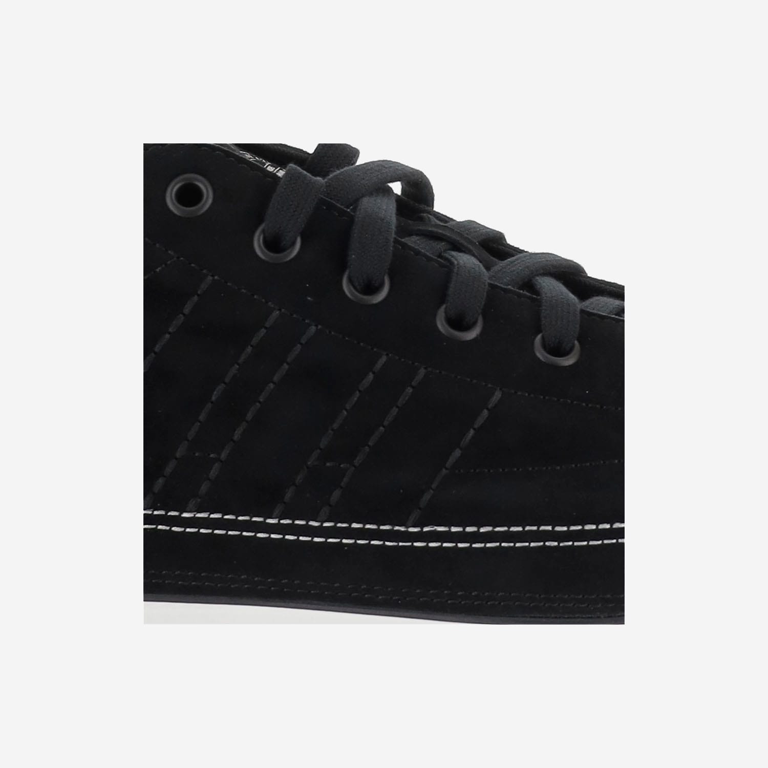 Y-3 Black Leather Nizzastar Lo Sneakers In Black