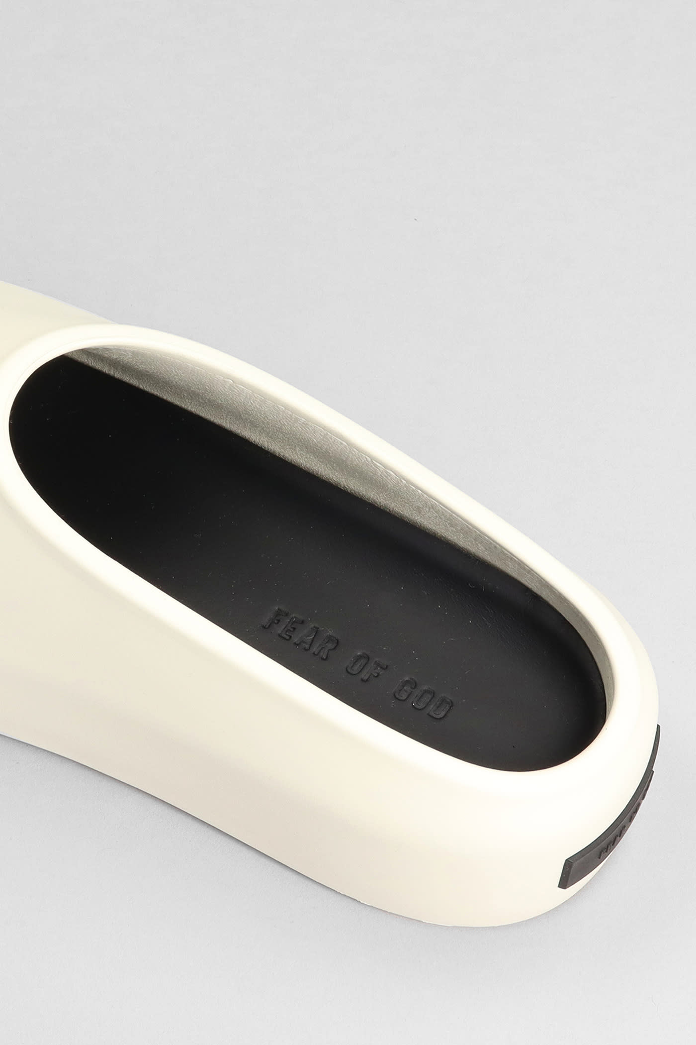 FEAR OF GOD THE CALIFORNIA 2.0 SLIPPER-MULE IN BEIGE RUBBER/PLASIC