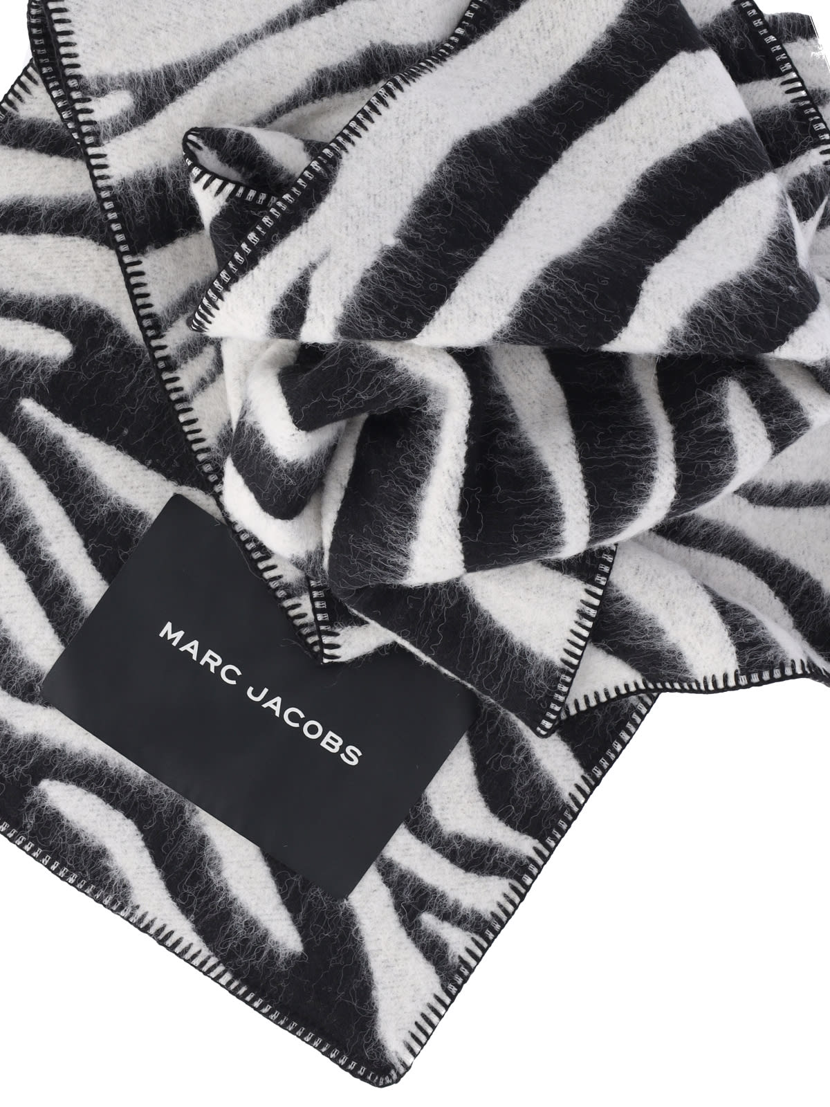 Shop Marc Jacobs Animal Print Intarsia Scarf In White