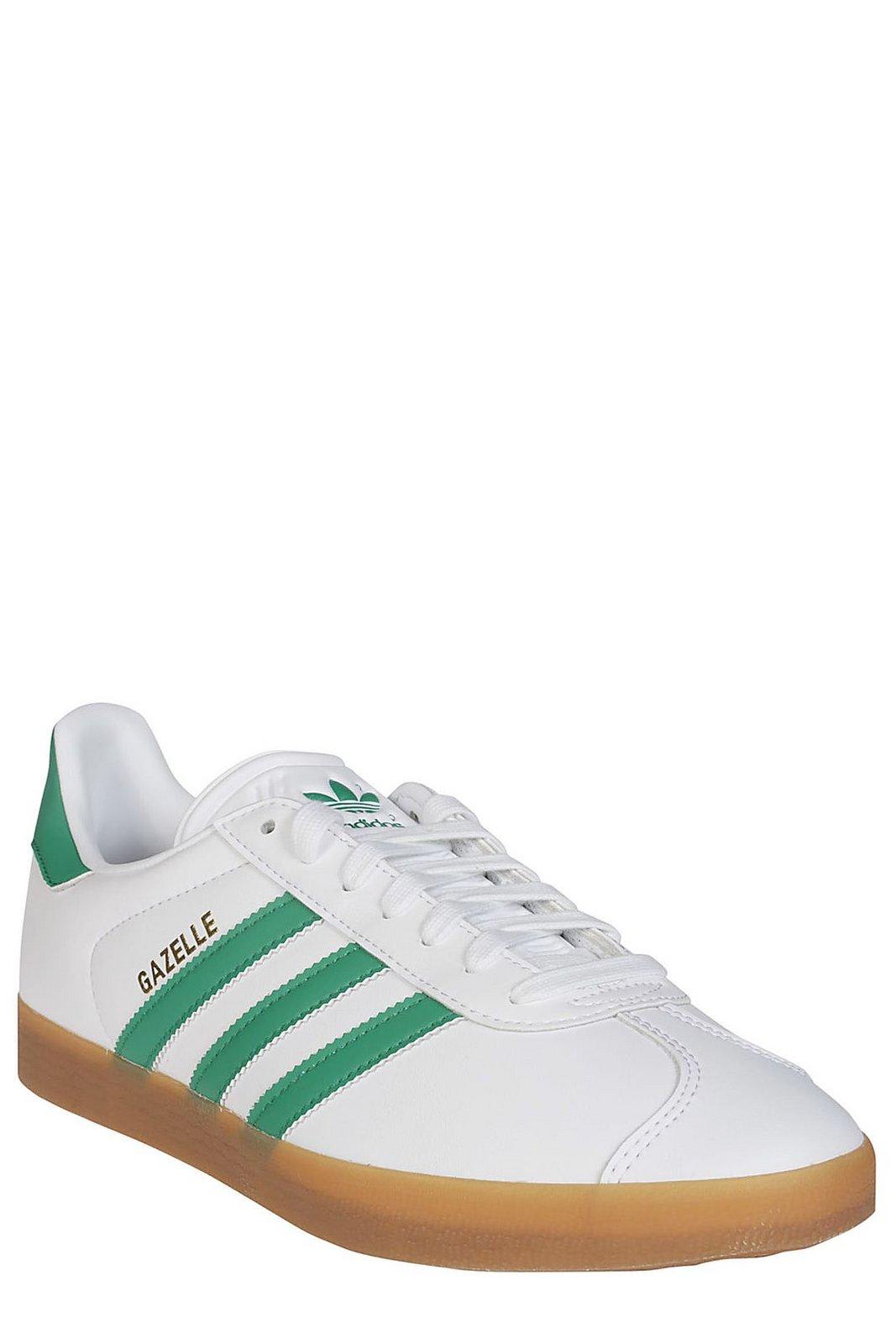 Shop Adidas Originals Gazelle Low-top Sneakers In Bianco