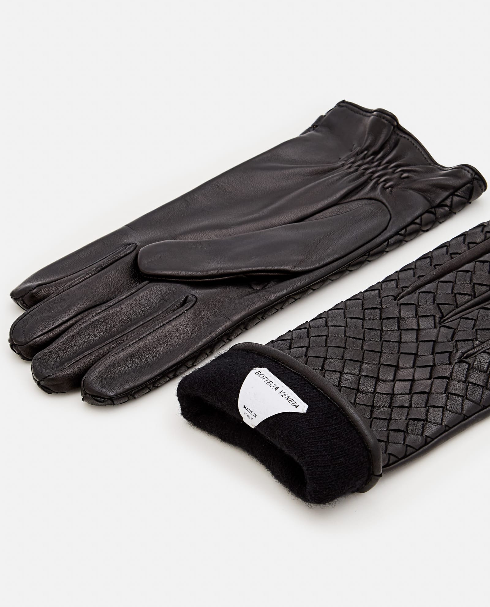 Shop Bottega Veneta Intrecciato Leather Gloves In Black