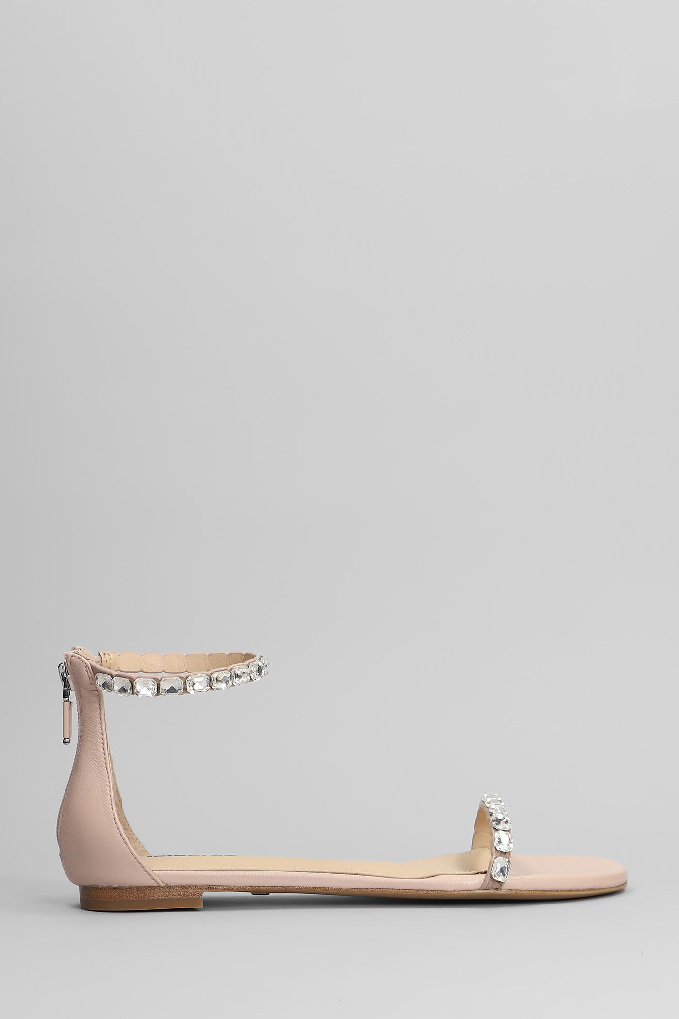 Flats In Powder Leather