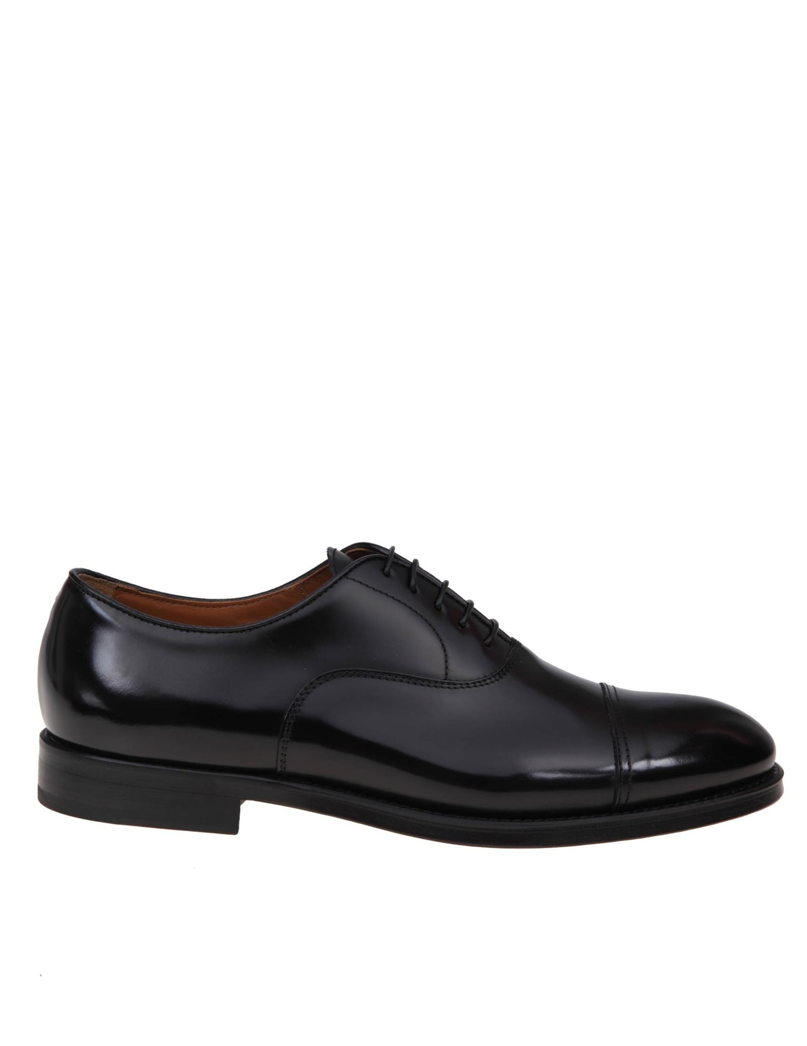 Doucal's Oxford Shoe In Black Leather