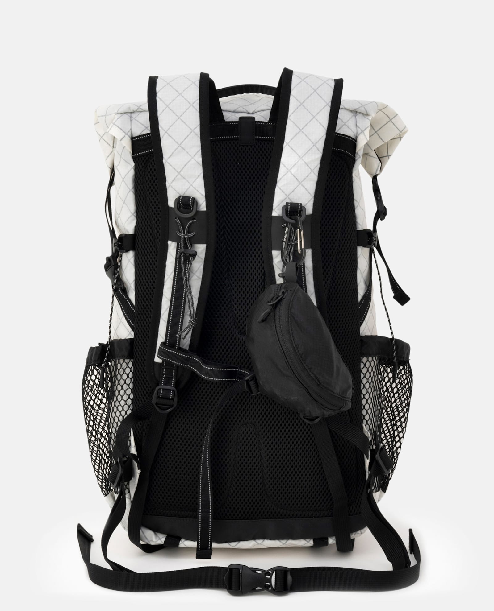 And Wander 103 Ecopak 18l Backpack In White