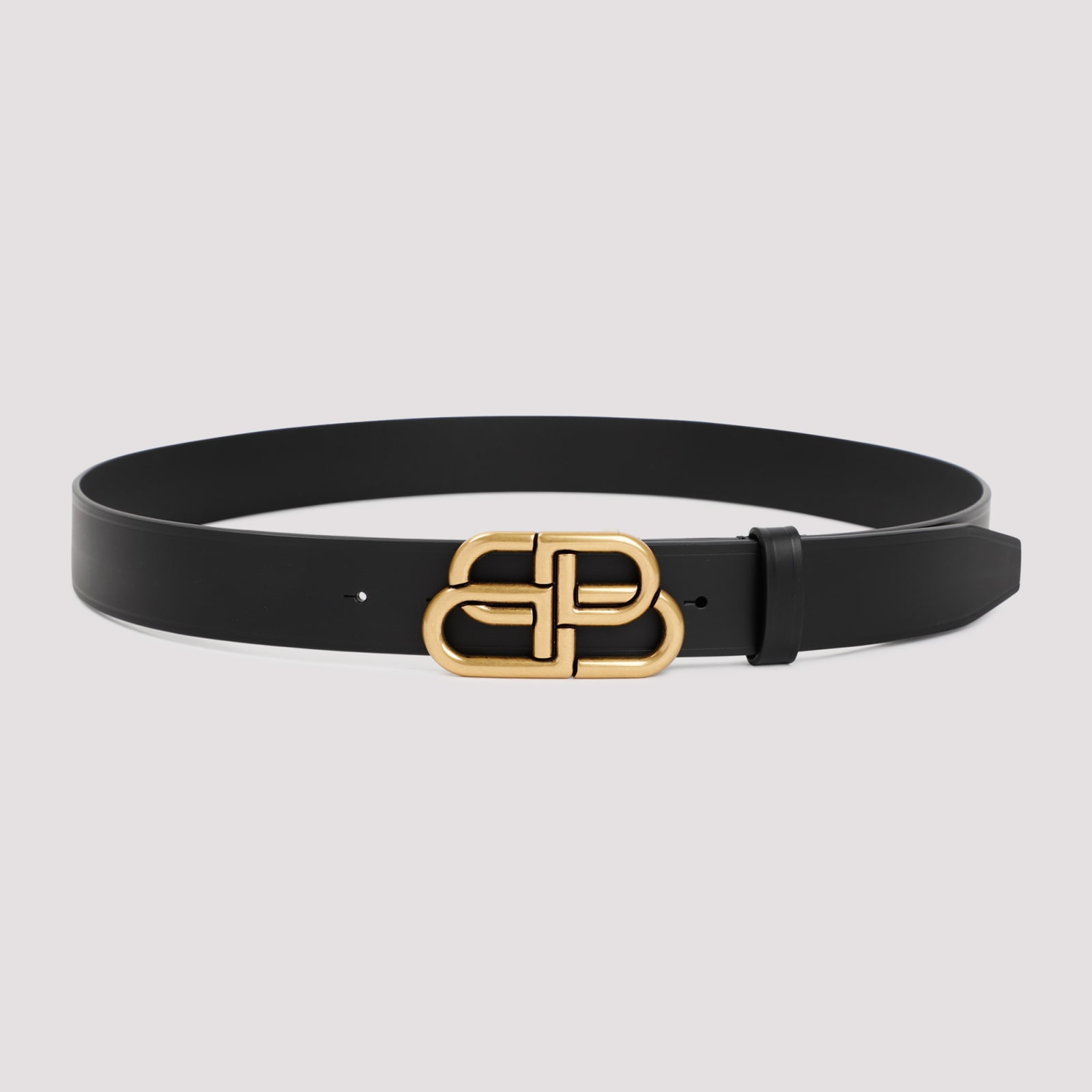 Shop Balenciaga Leather Bb Belt In Black