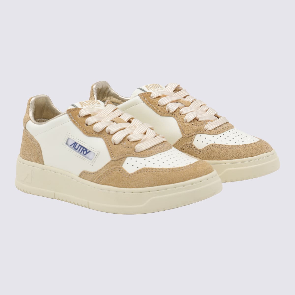 Autry Sneakers Medalist Low In Avory And Gold Leather Glittered In Sand