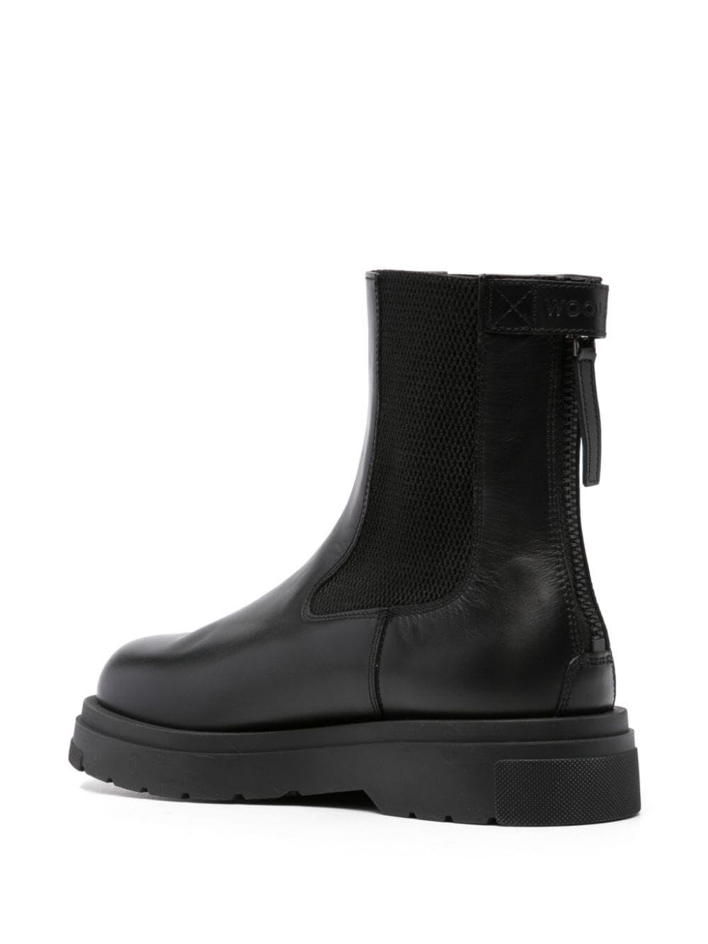 Shop Woolrich City Chelsea Boot Calf In Black