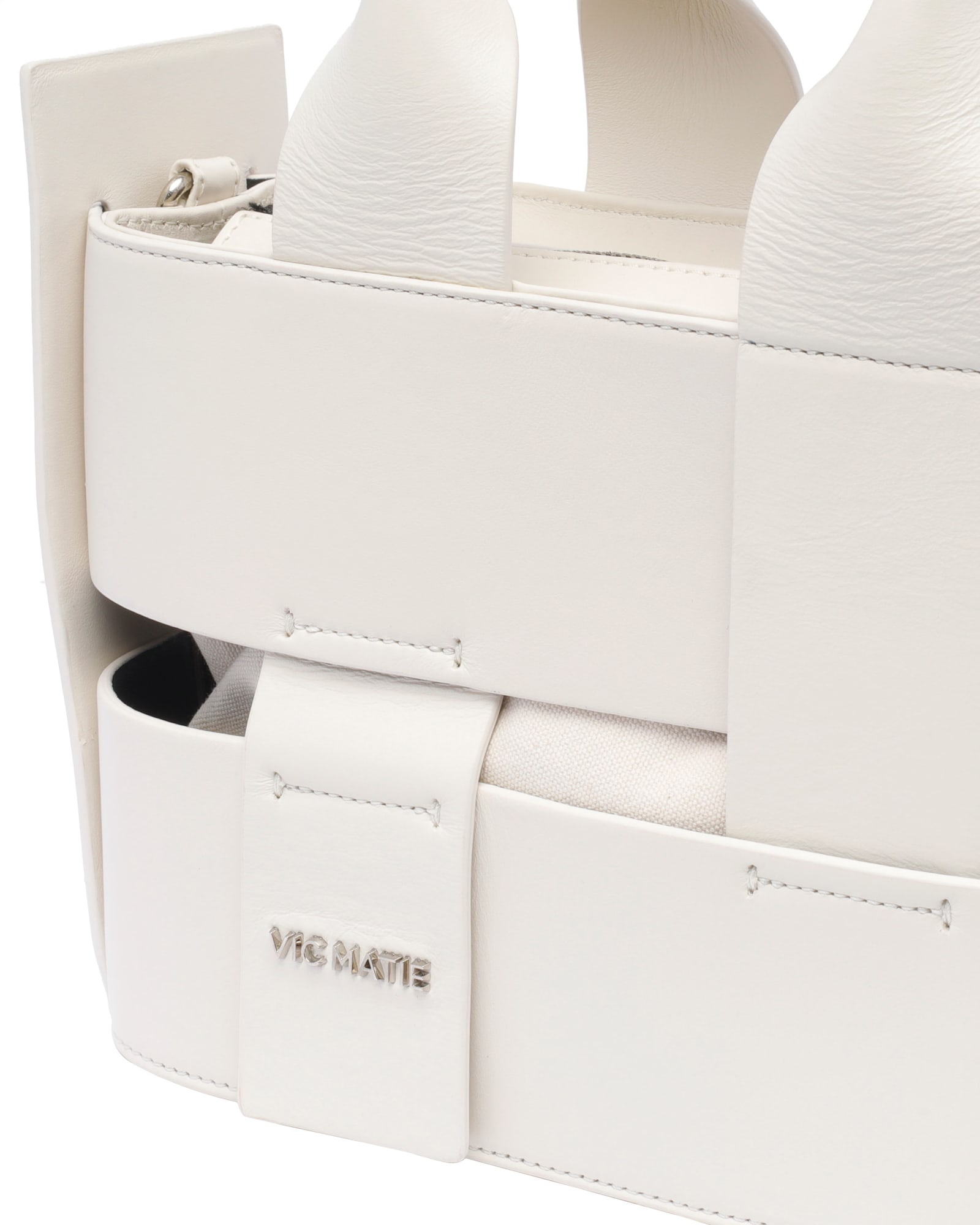 VIC MATIE LEATHER HANDBAG