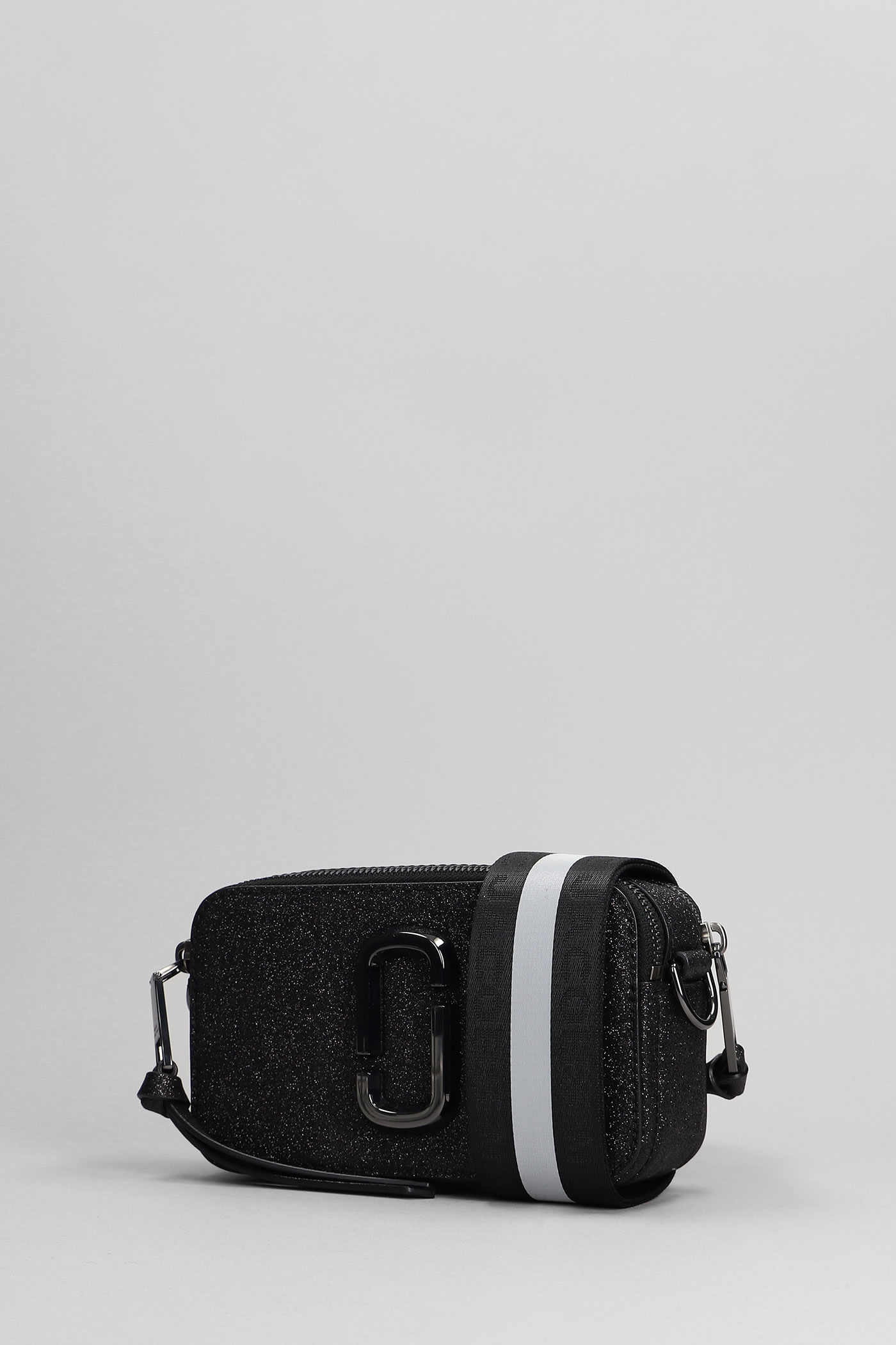 Shop Marc Jacobs Snapshot Shoulder Bag In Black Leather