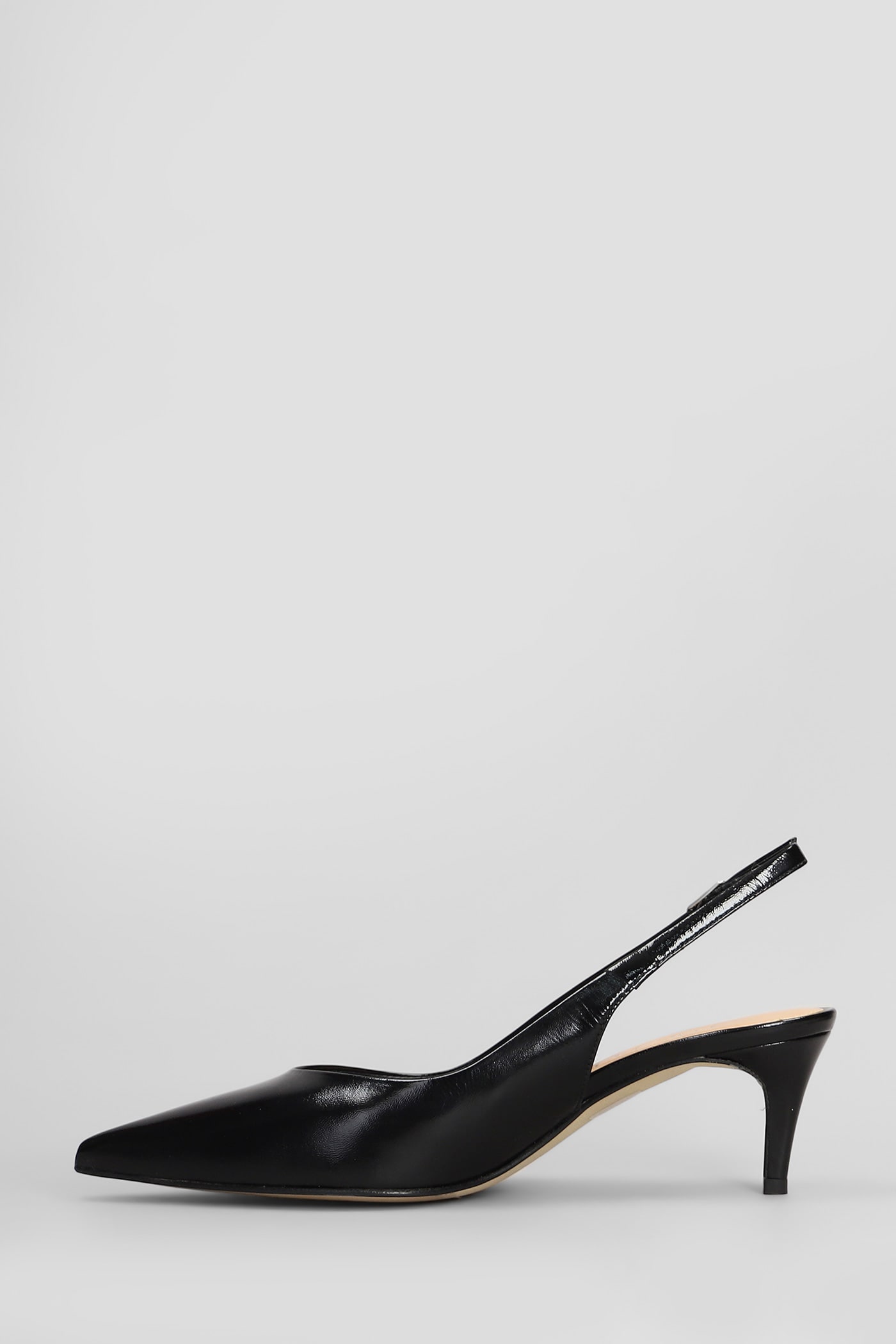 The Seller Pumps In Black Leather In Black