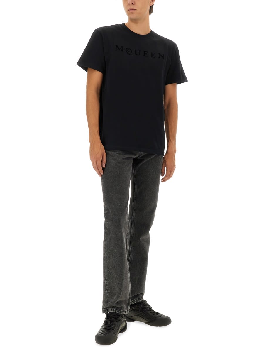 Alexander Mcqueen Alexander Mc Queen T Shirt With Logo In Black