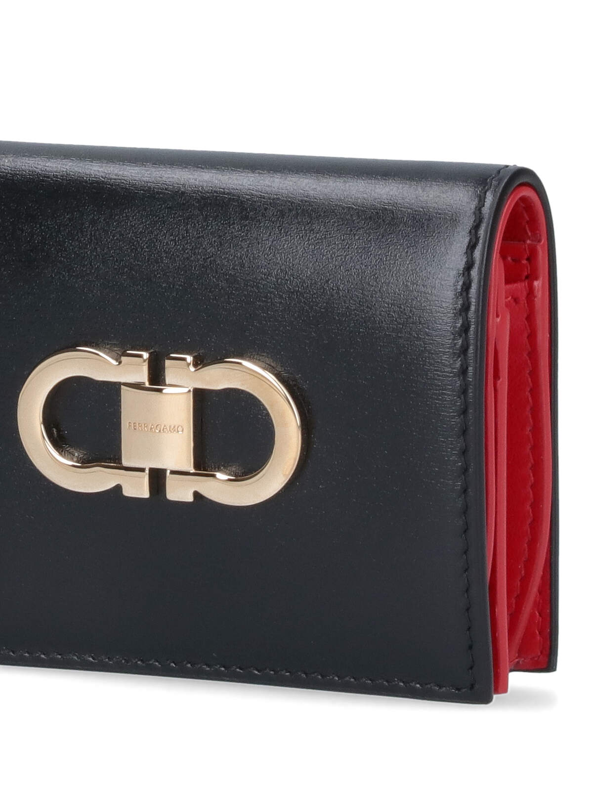 Ferragamo Compact Wallet Gancini In Black