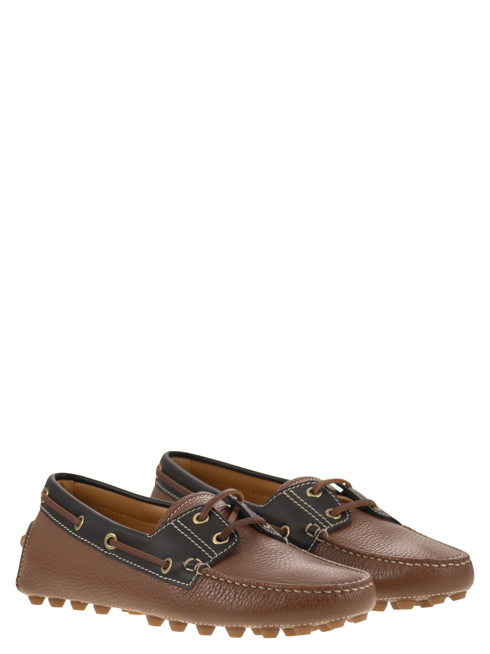 Tod's Leather Boat Bubble Grommet In Brown