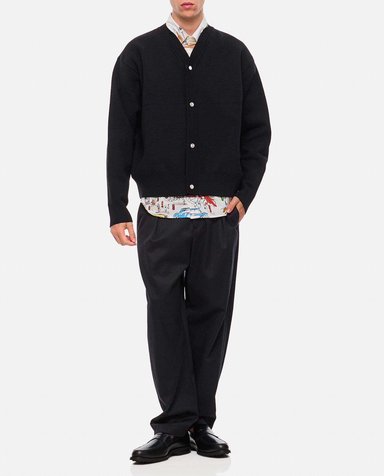 Jacquemus Boxy Black Cardigan With V-neckline And Button-down Front In Black