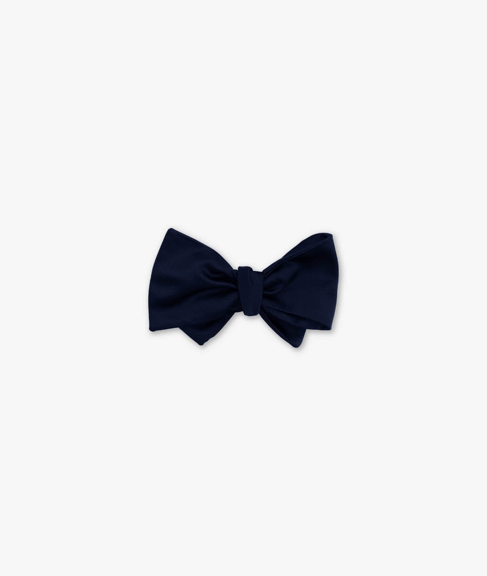 Shop Larusmiani Bow Tie To Tie Tie In Blue