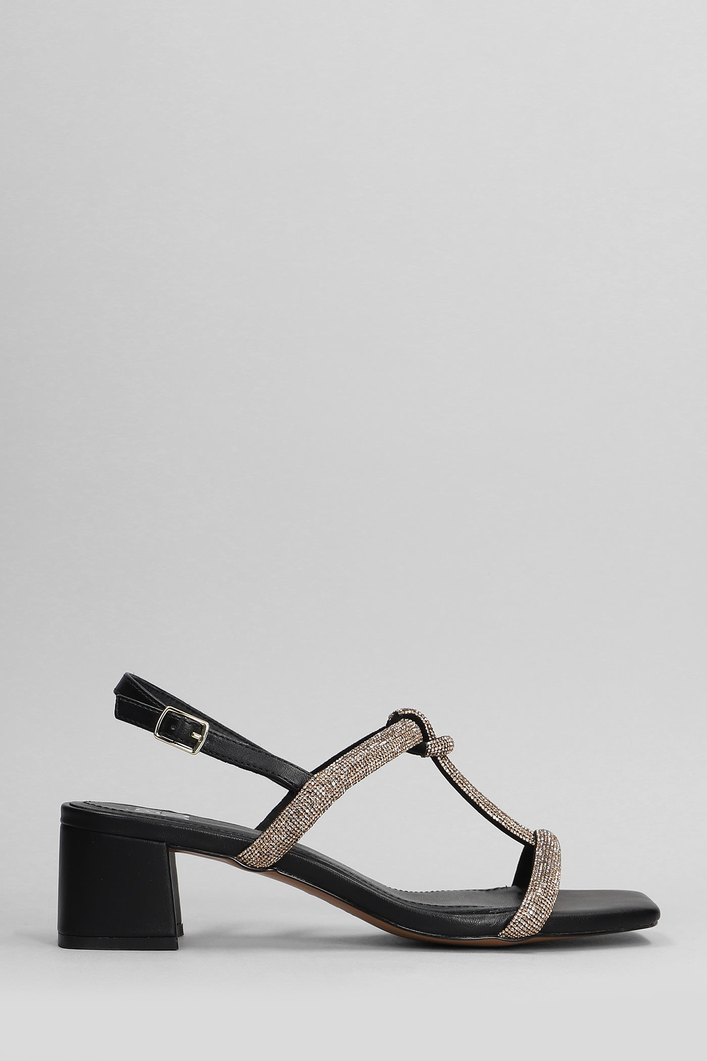 Elida Sandals In Black Leather
