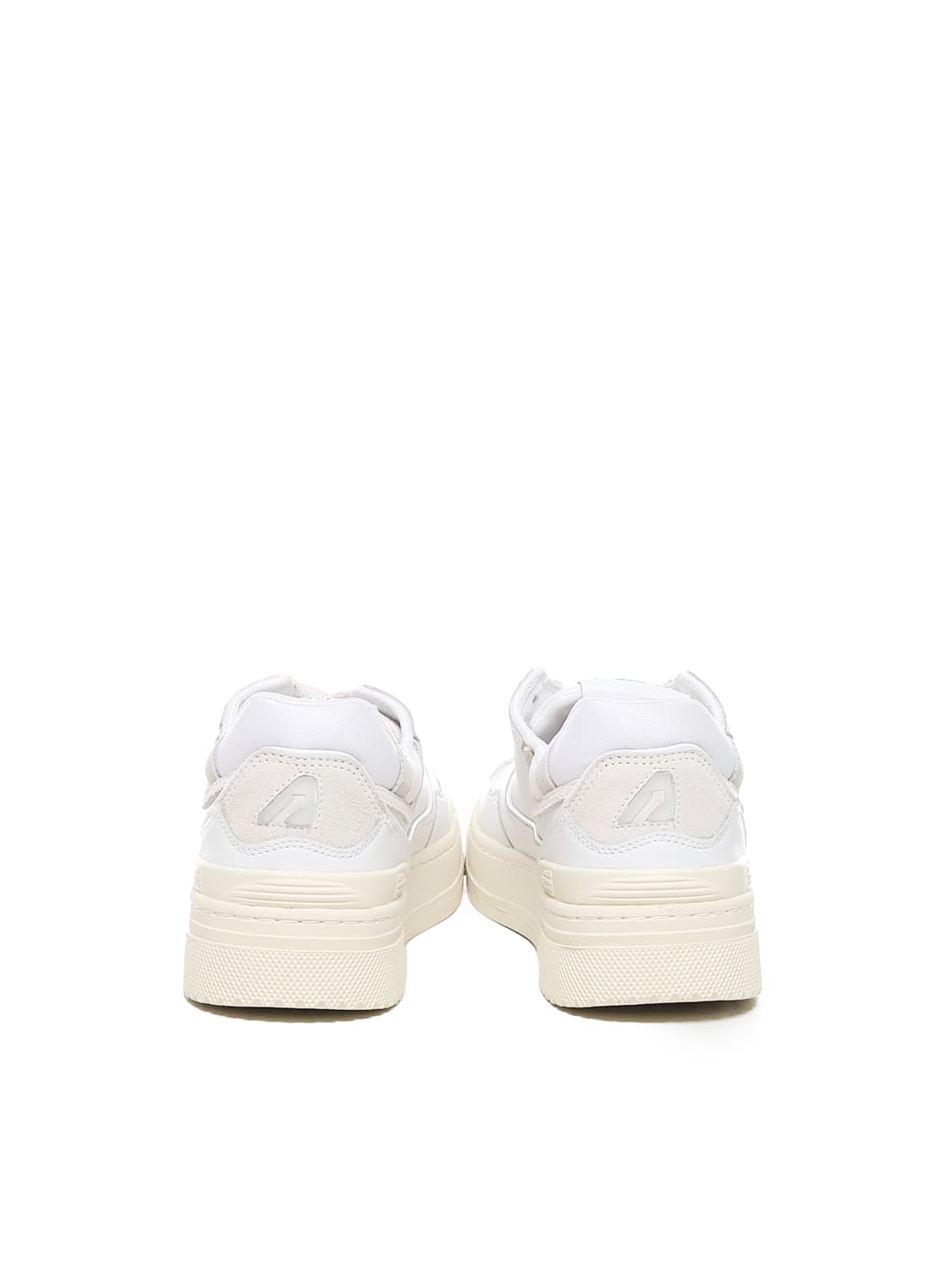 Shop Autry Sneaker Rookie Low In Wht/pow