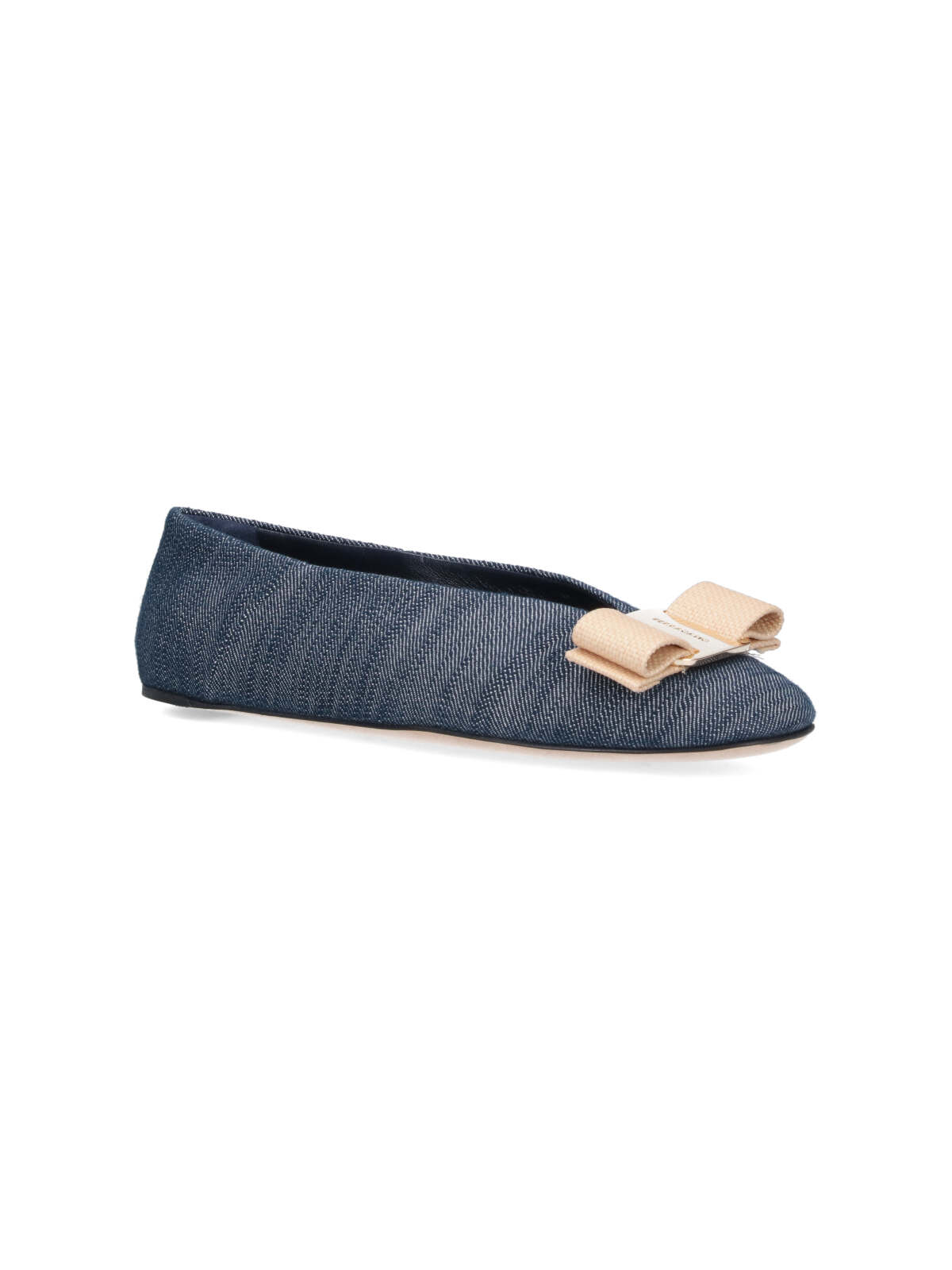 Shop Ferragamo Vara Bow Ballet Flats In Blue