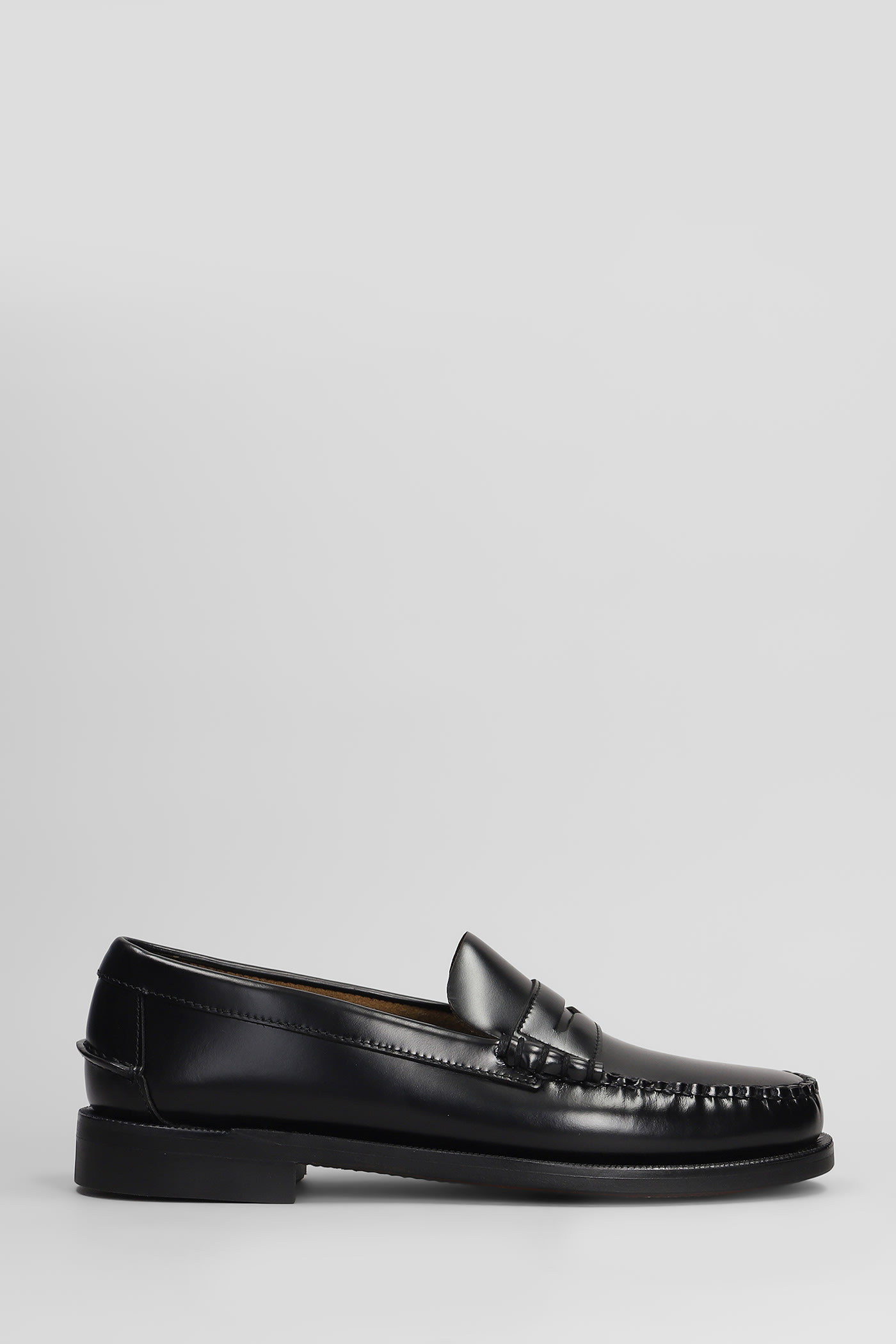 Classic Dan Loafers In Black Leather