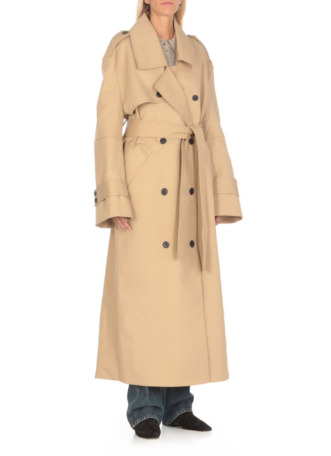 Shop Khaite Mazlow Trench Coat In Beige