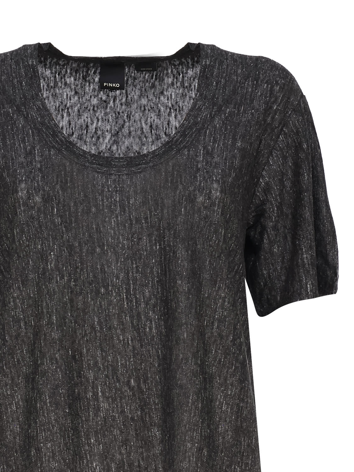 Shop Pinko T-shirt In Fluid Linen In Black