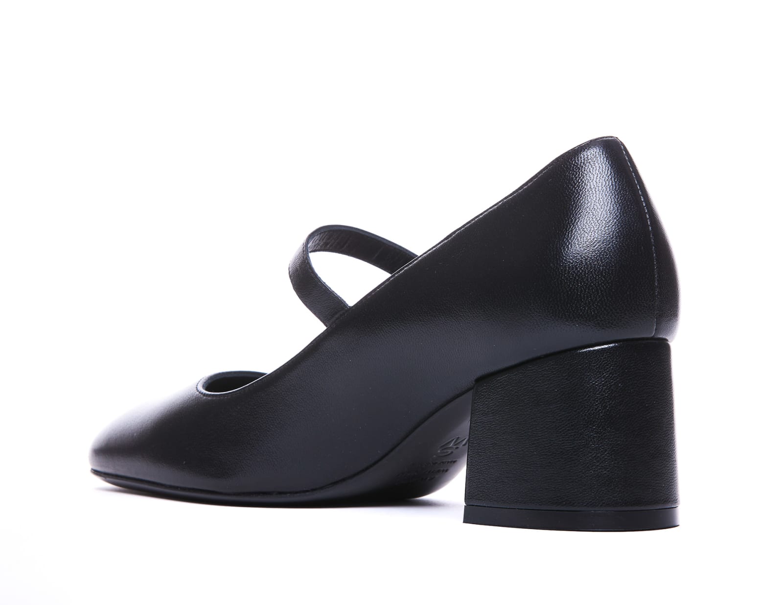 Shop Stuart Weitzman Pumps In Black