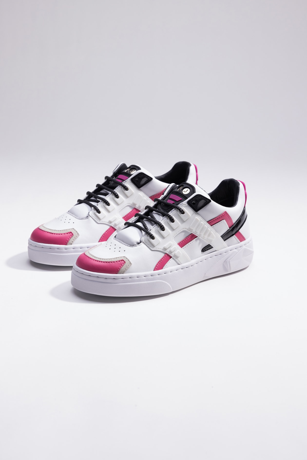 Hide & Jack Low Top Sneaker - Mini Silverstone Pink White