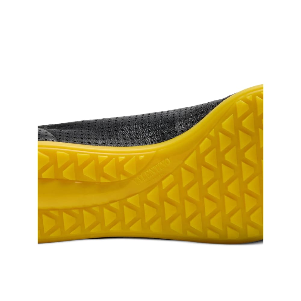 Valentino Garavani Valentino Chromathon Leather Sneaker In Black