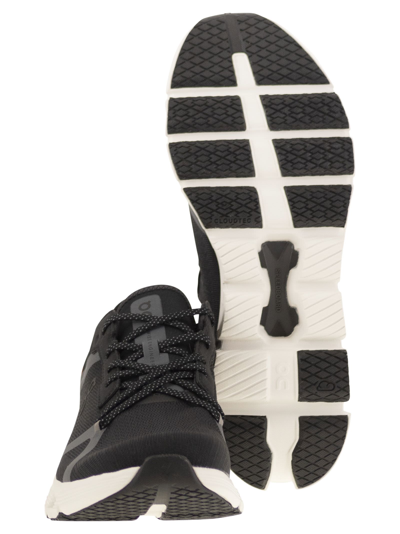 On Lightweight Breathable Low Top Sneakers