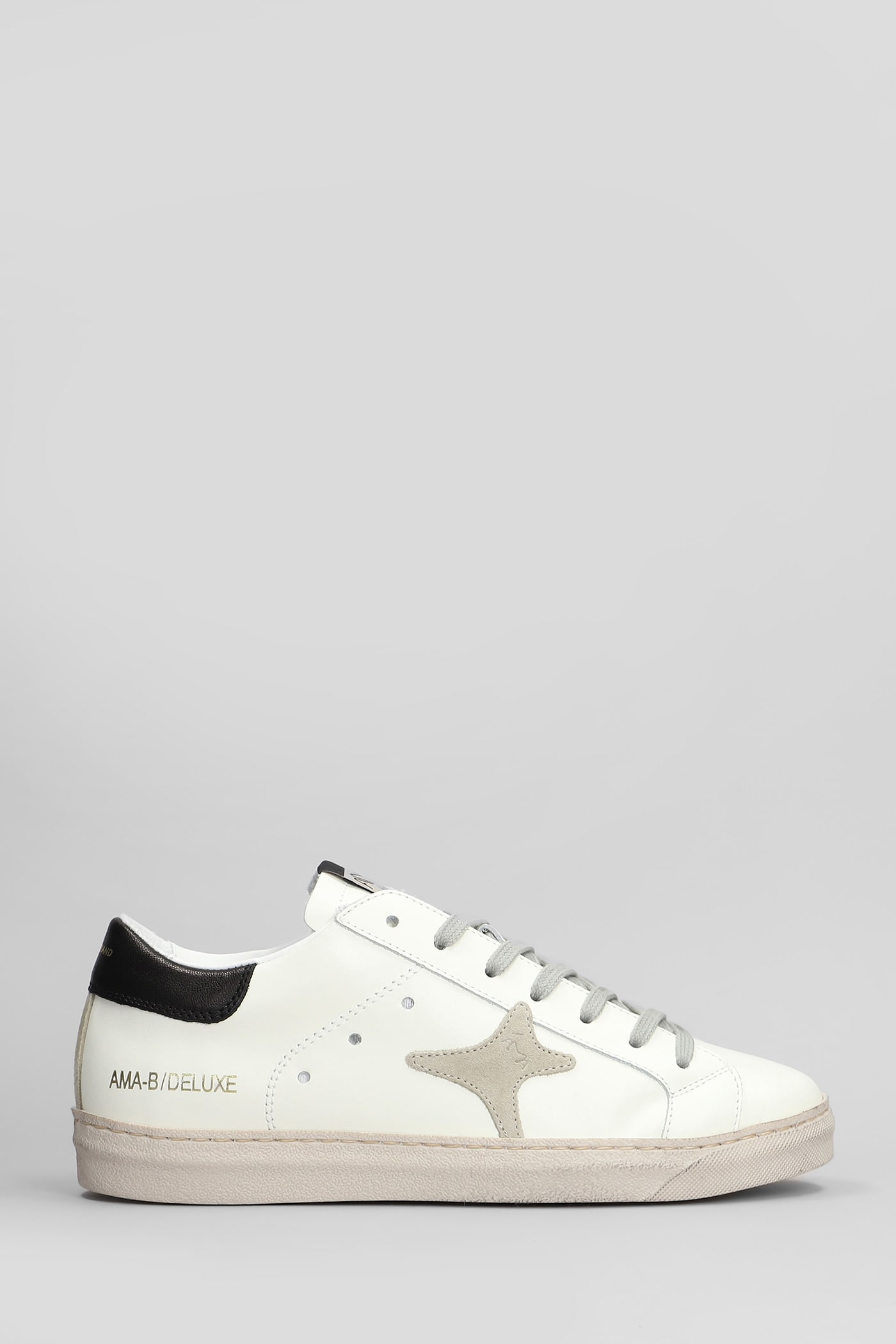 Sneakers In White Leather